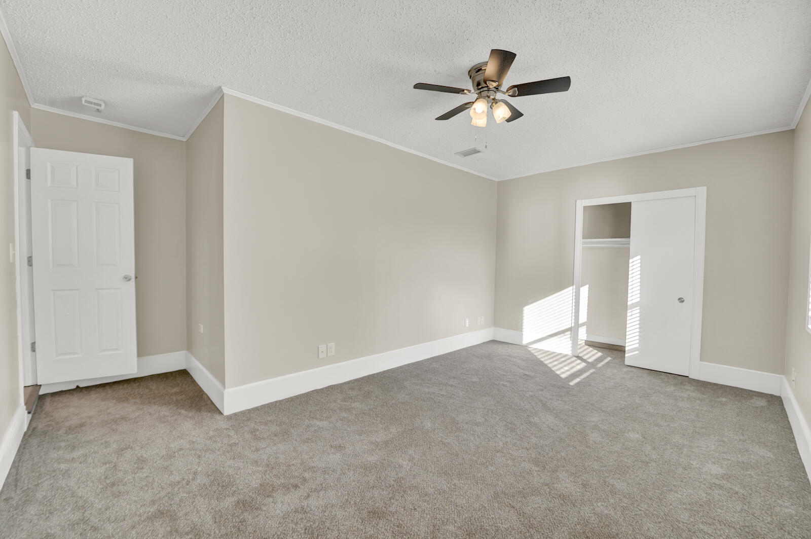 SPRING LAKE ESTATES - Residential