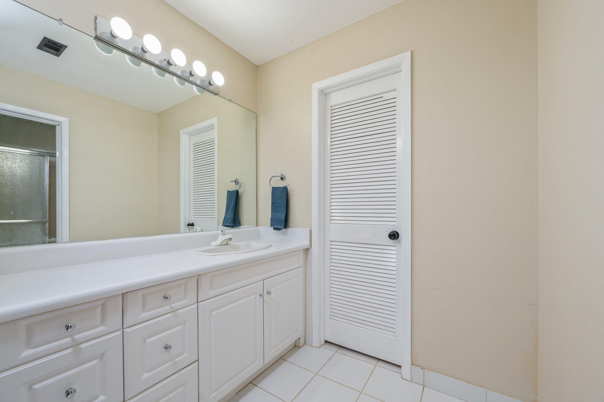 ROYAL OAK VILLAGE 3C - Residential