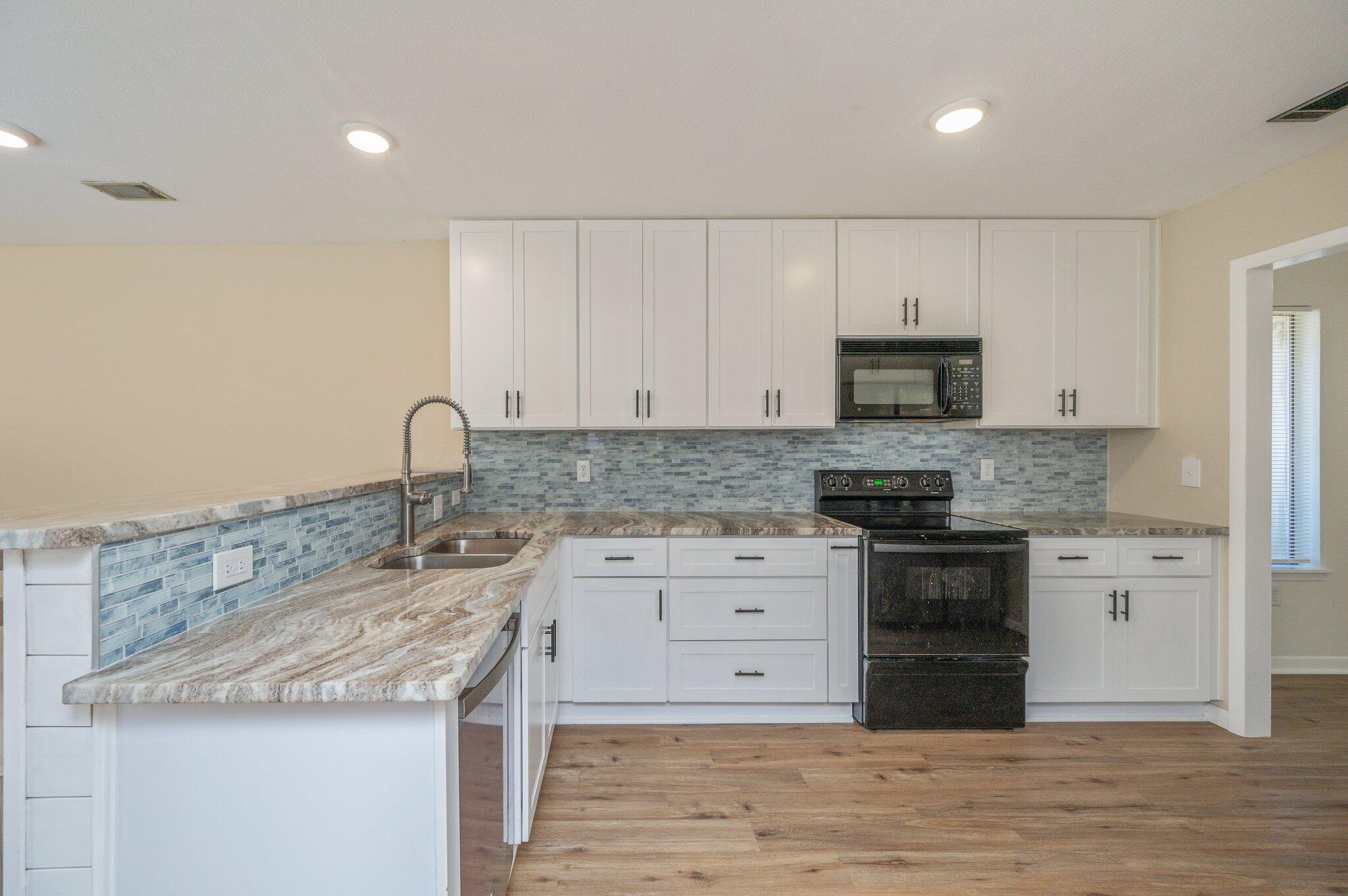 ROYAL OAK VILLAGE 3C - Residential