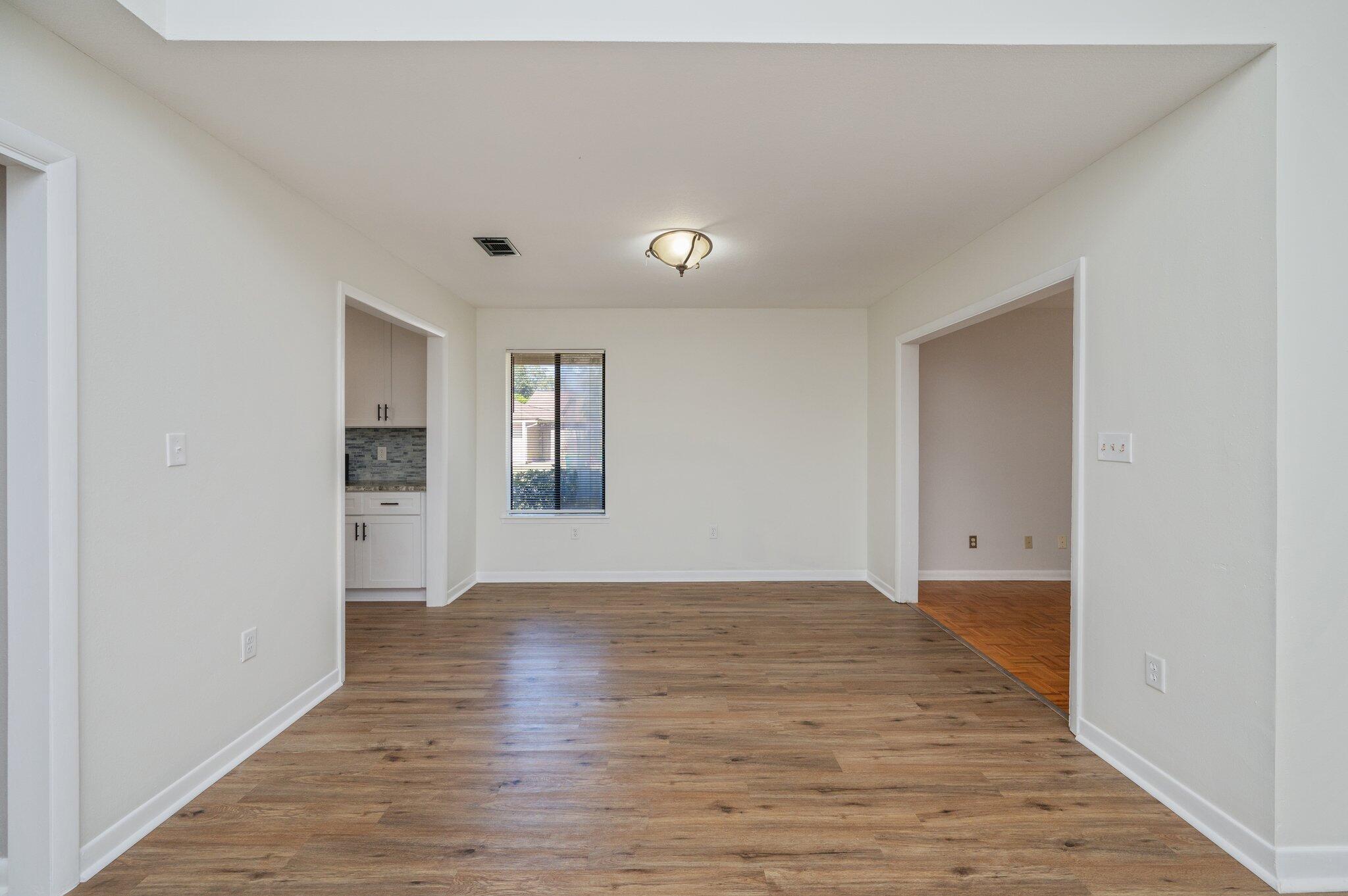 ROYAL OAK VILLAGE 3C - Residential