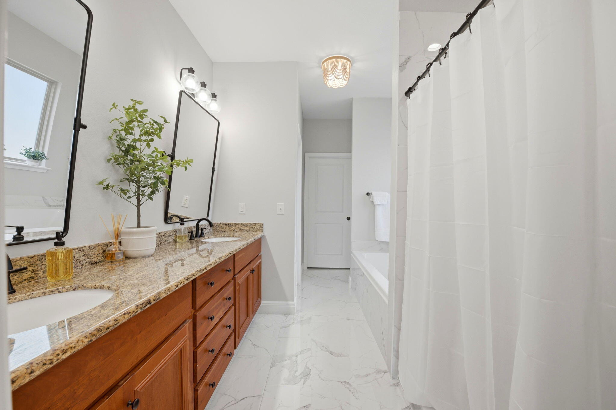 PALMETTO LAKE PRESERVE - Residential