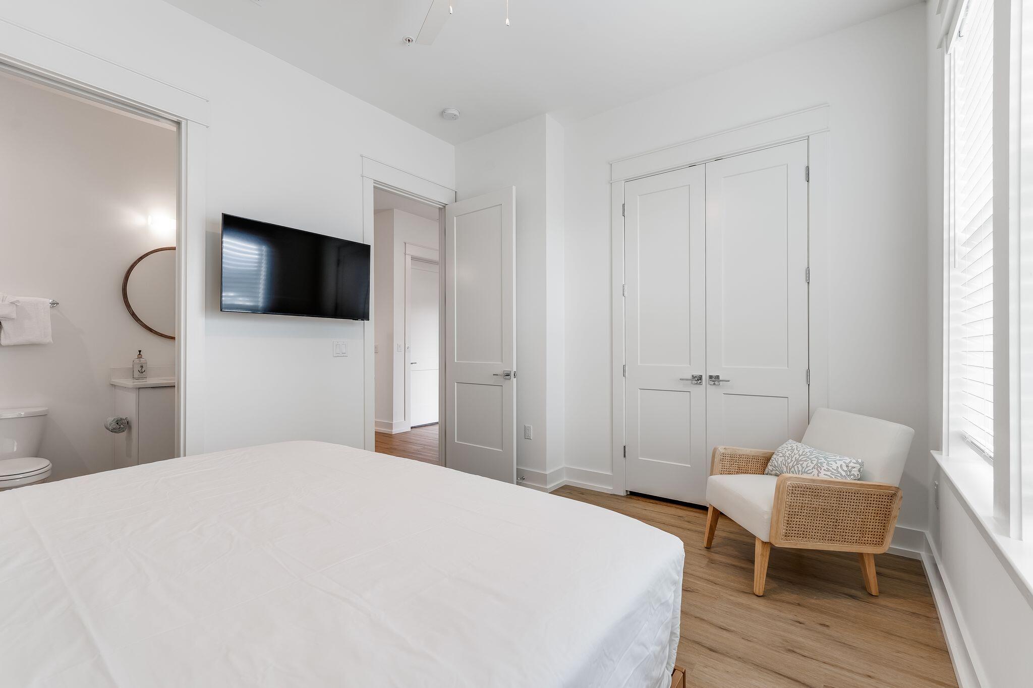 SILVER SANDS BEACH - Residential