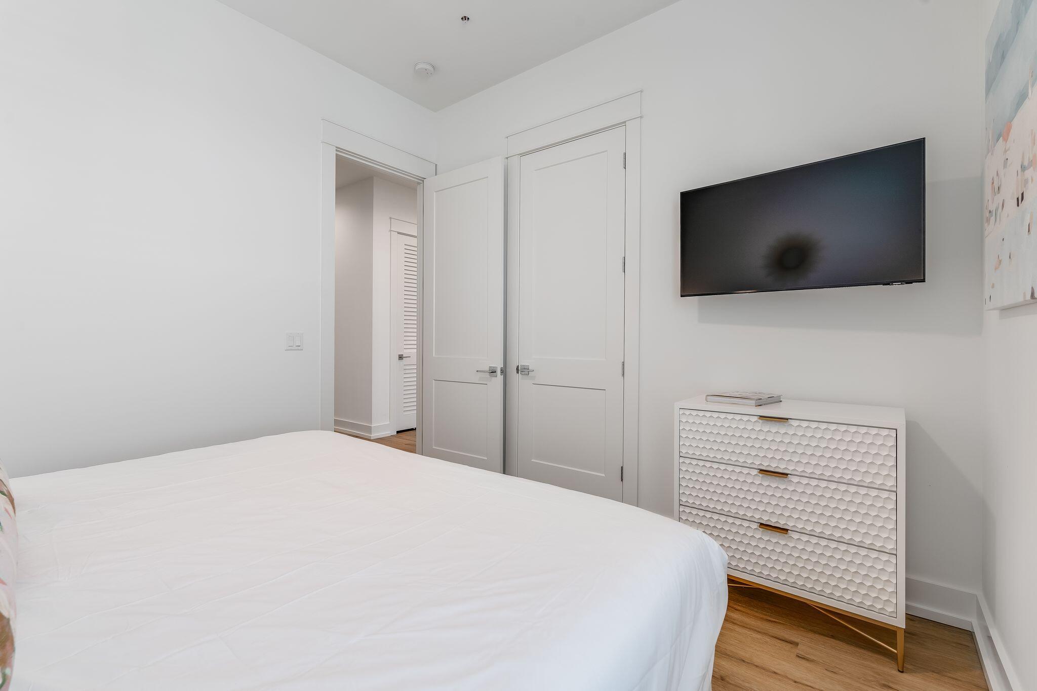 SILVER SANDS BEACH - Residential