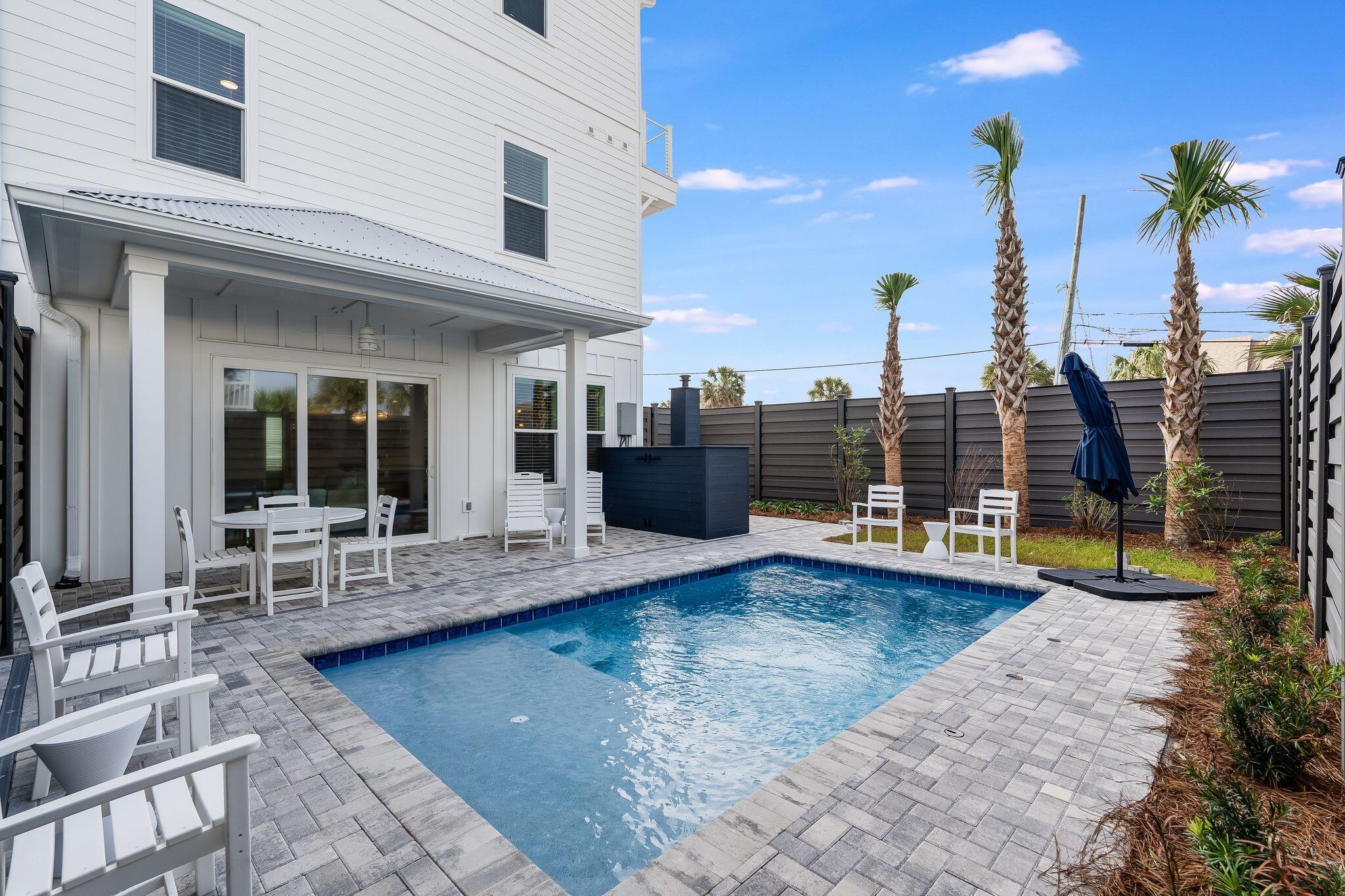 SILVER SANDS BEACH - Residential