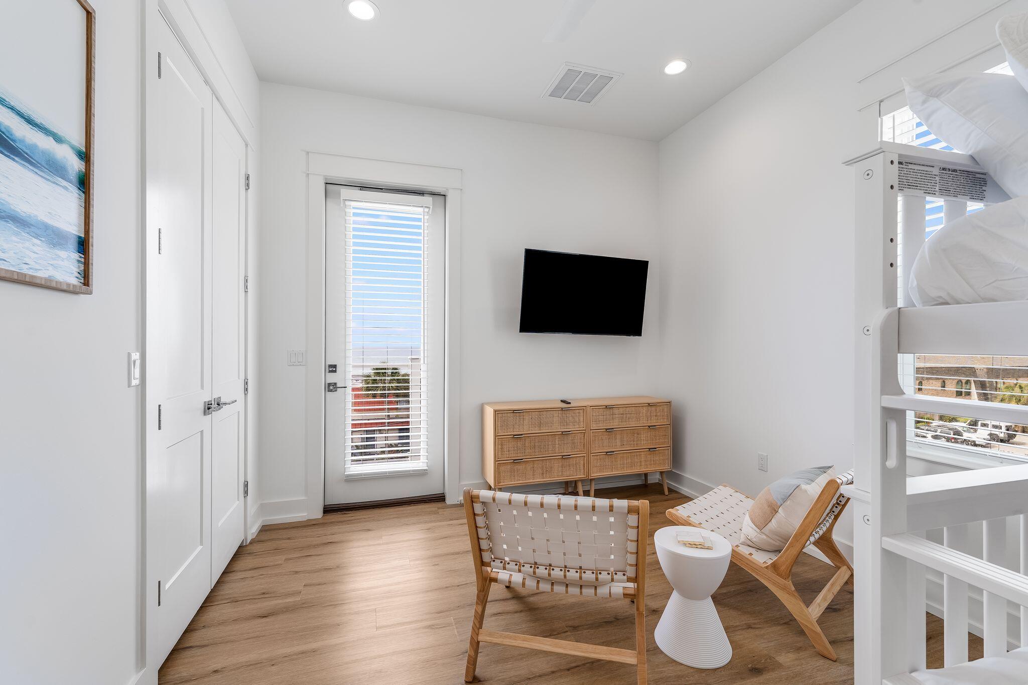 SILVER SANDS BEACH - Residential