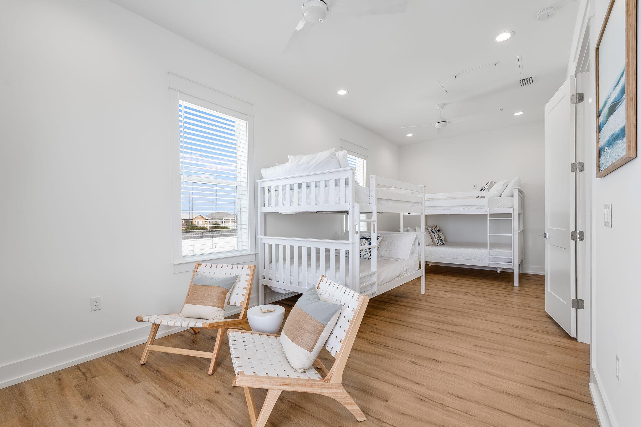 SILVER SANDS BEACH - Residential