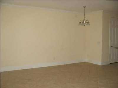 EAGLE BAY - Residential Lease