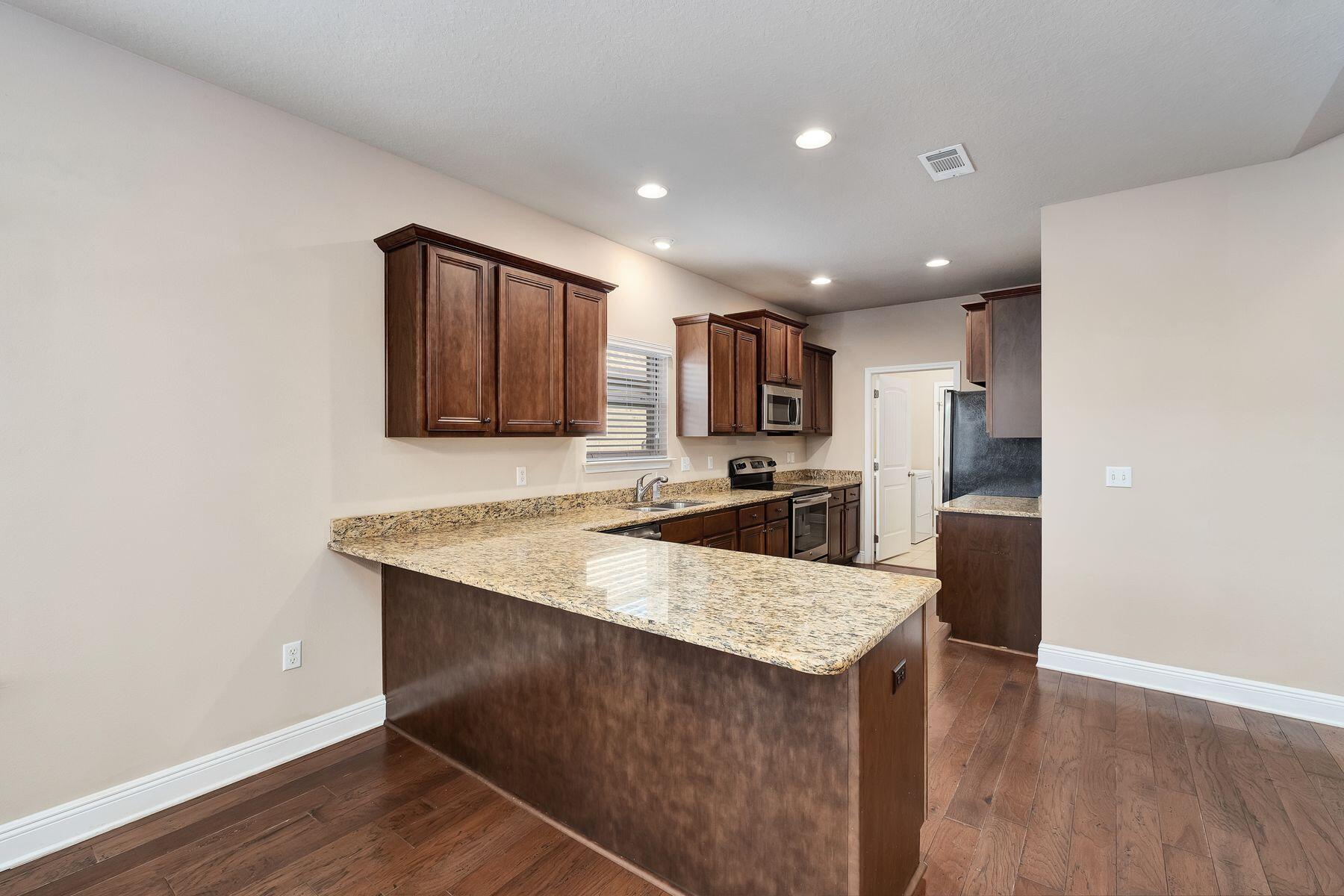 DRIFTWOOD ESTATES - Residential