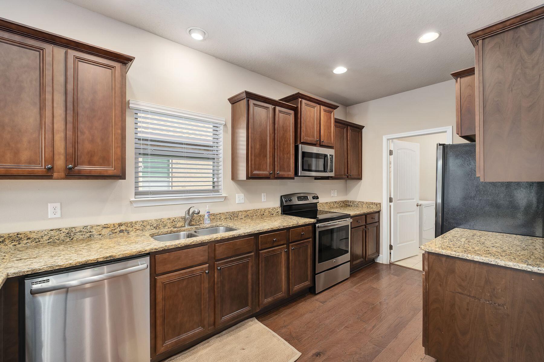 DRIFTWOOD ESTATES - Residential