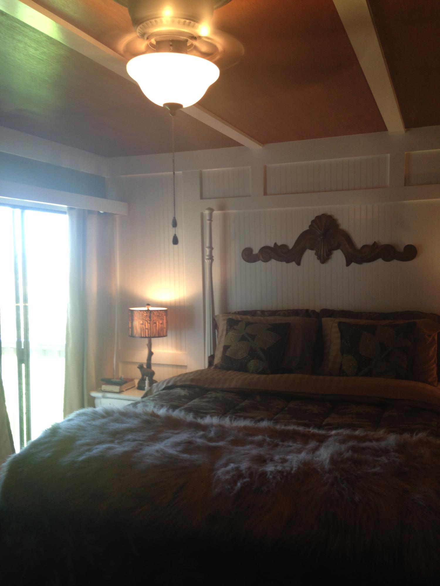 LAKEVIEW CONDO - Residential