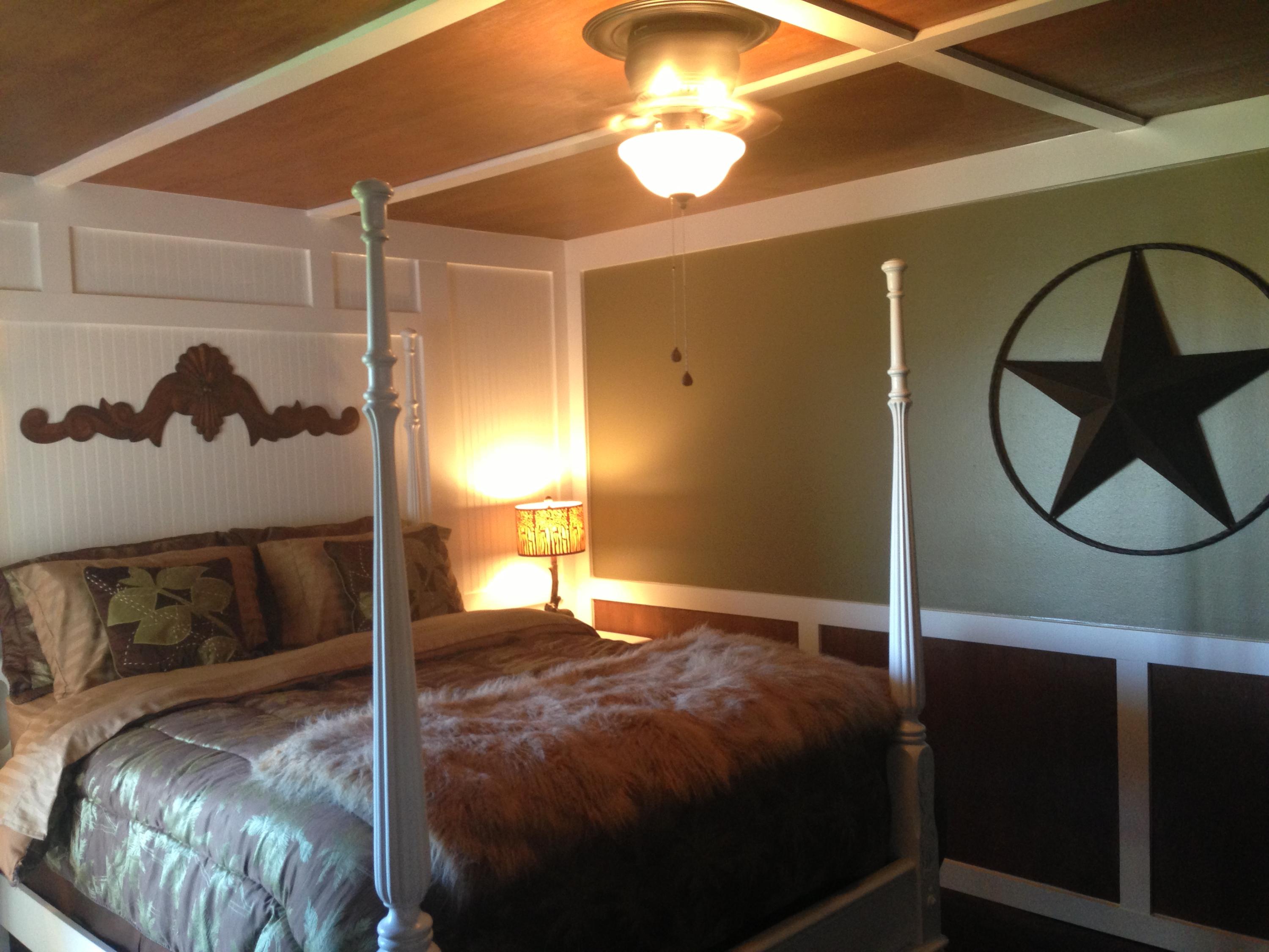 LAKEVIEW CONDO - Residential