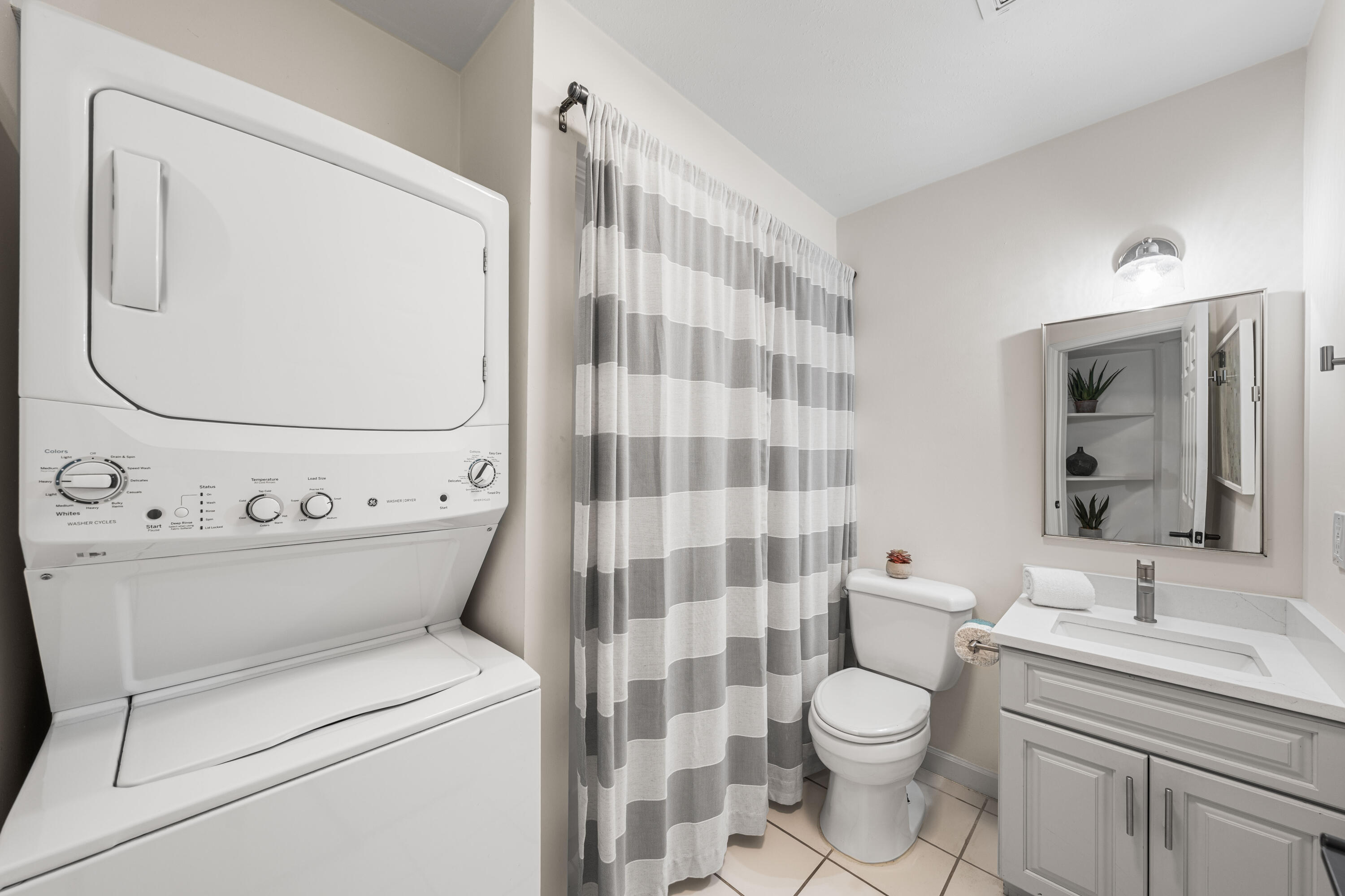 MISTRAL CONDO - Residential