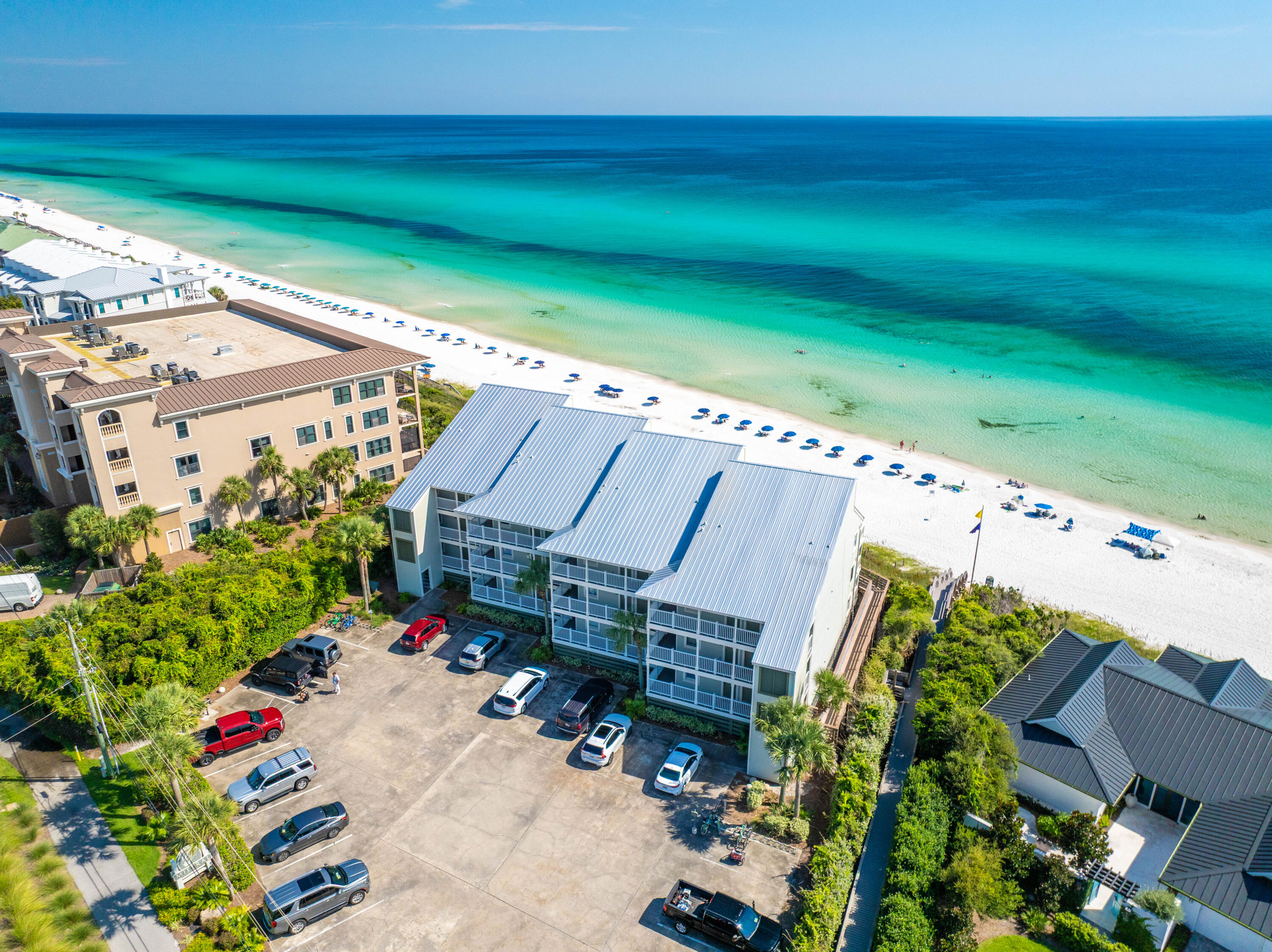 MISTRAL CONDO - Residential