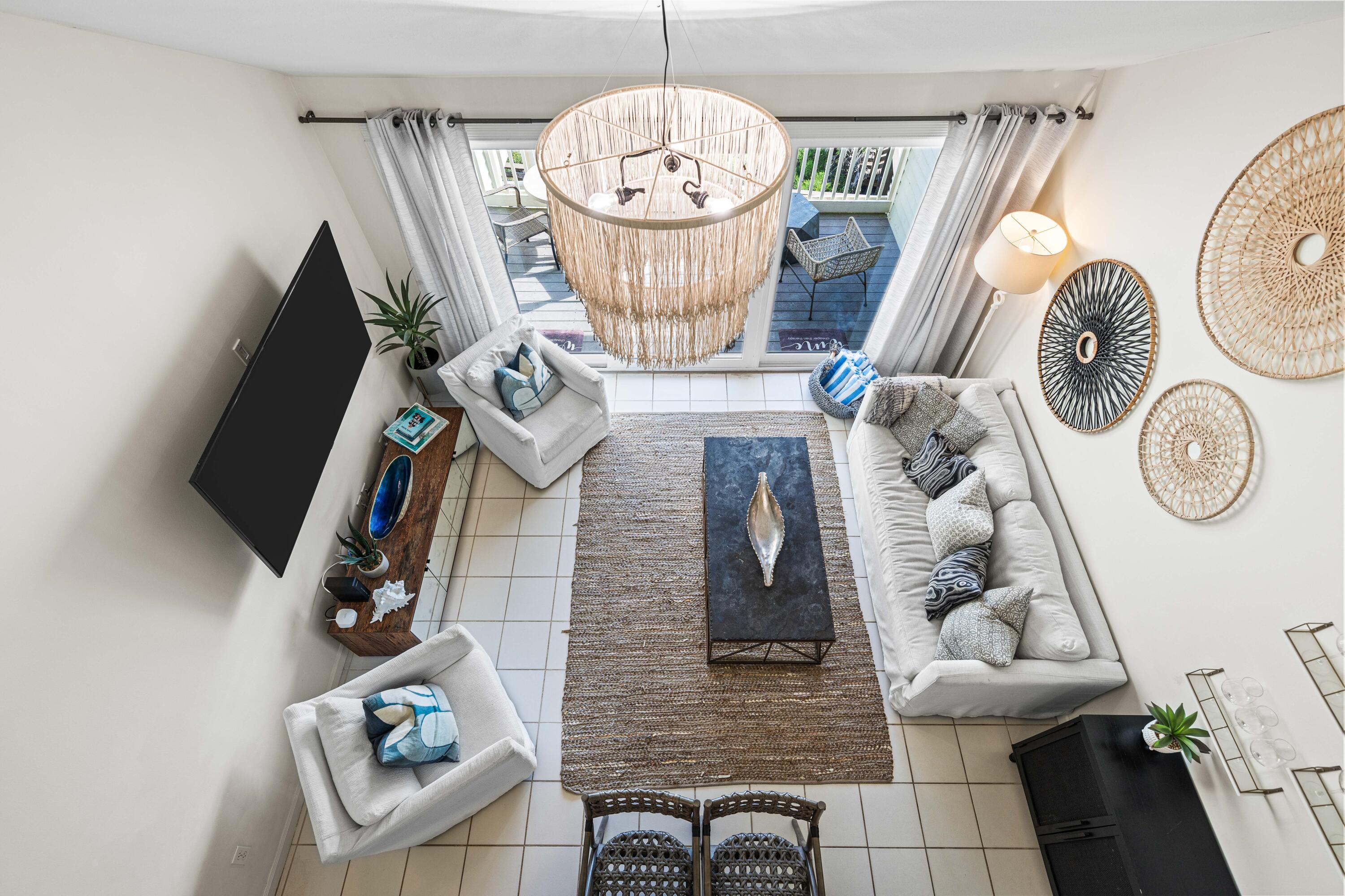 MISTRAL CONDO - Residential