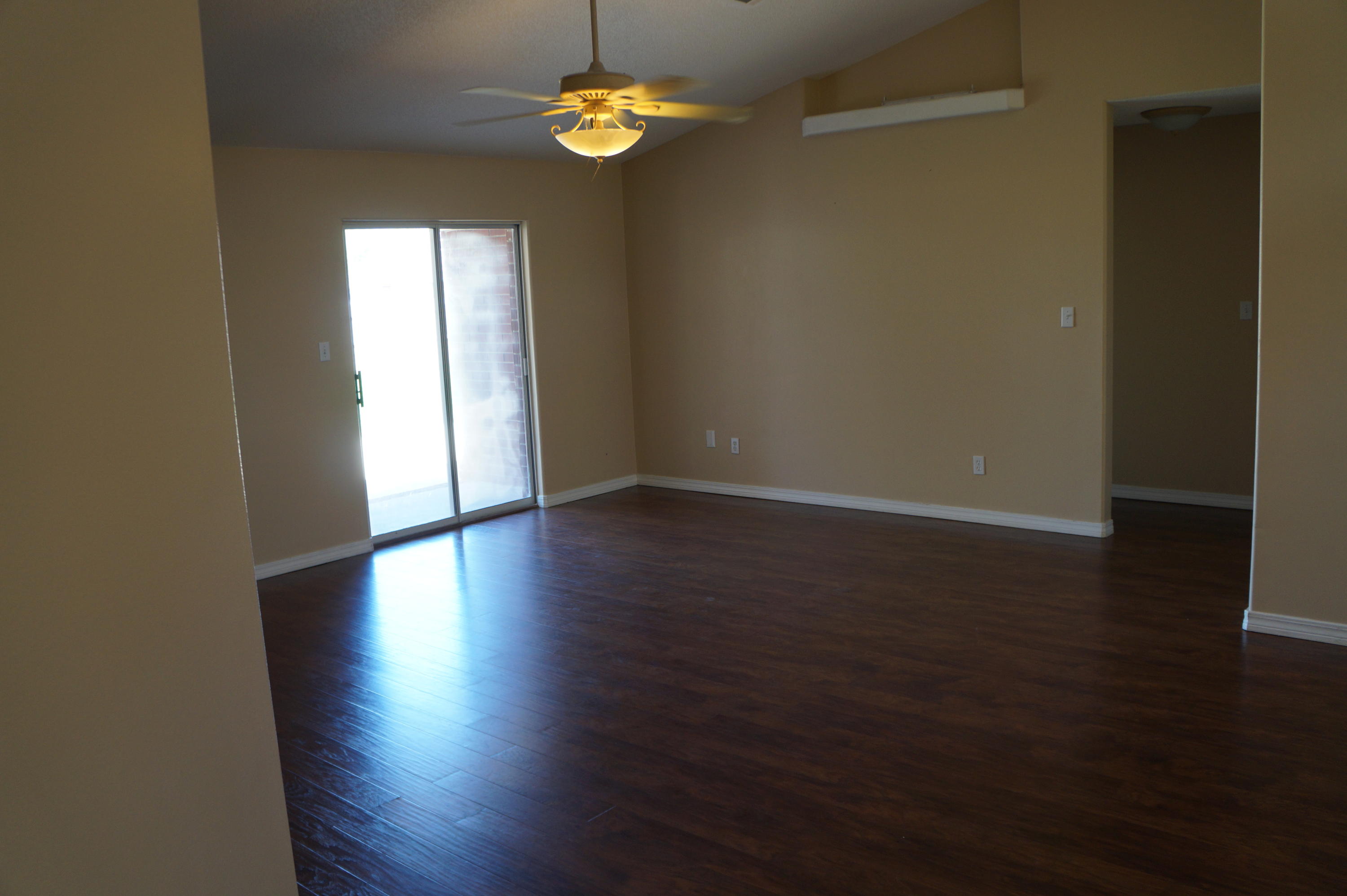 FOX DEN VILLAGES PHASE III - Residential