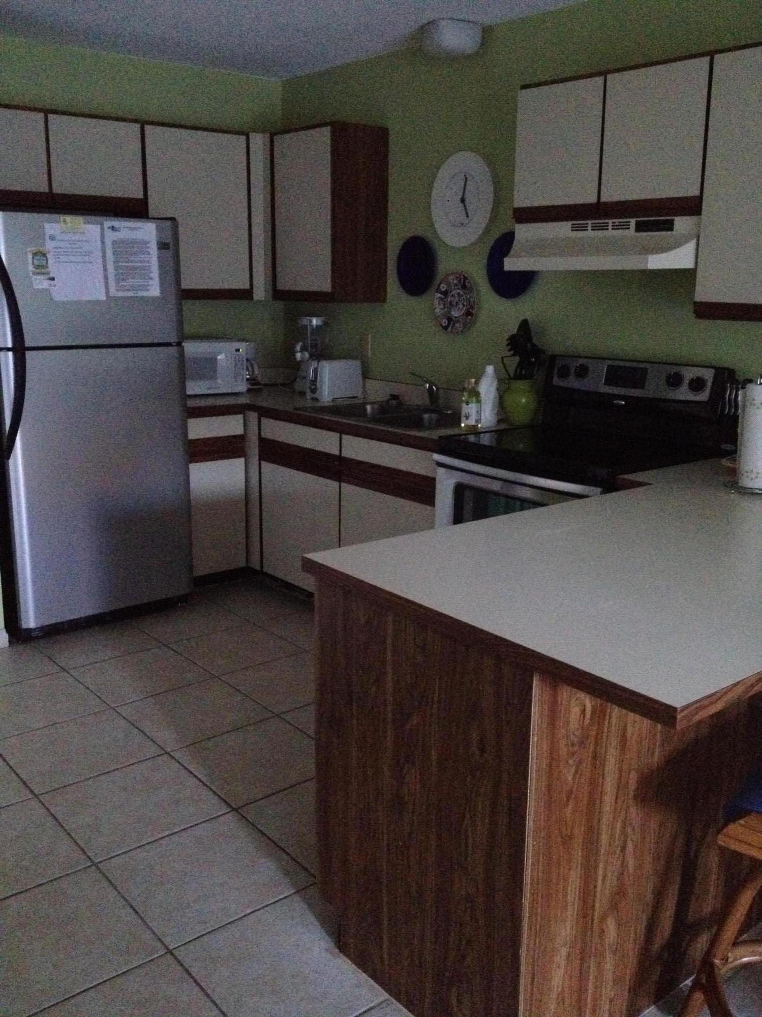 BEACHWOOD VILLAS CONDO - Residential