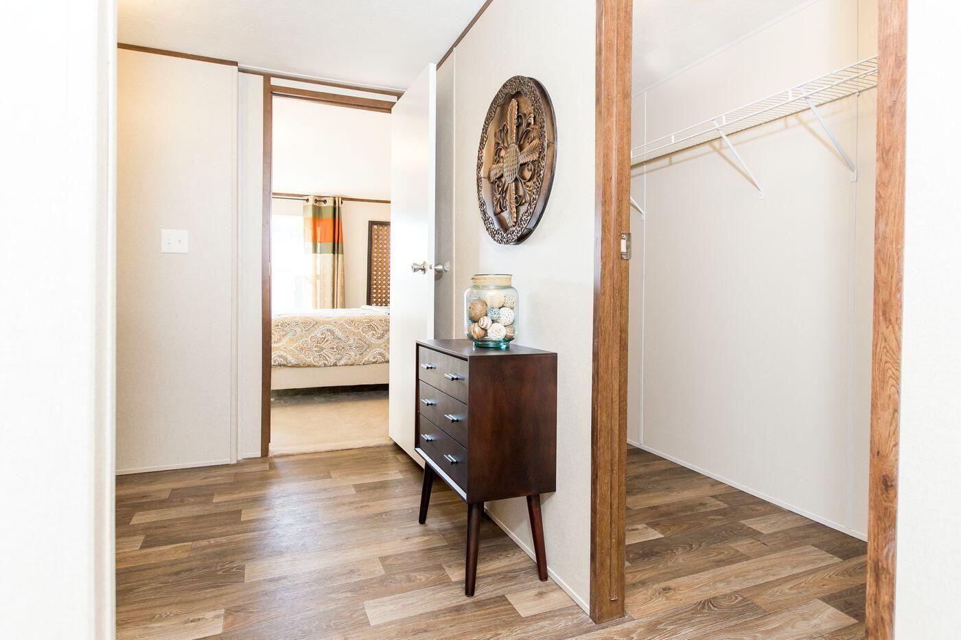 OAKWOOD HILLS UNIT 1 - Residential