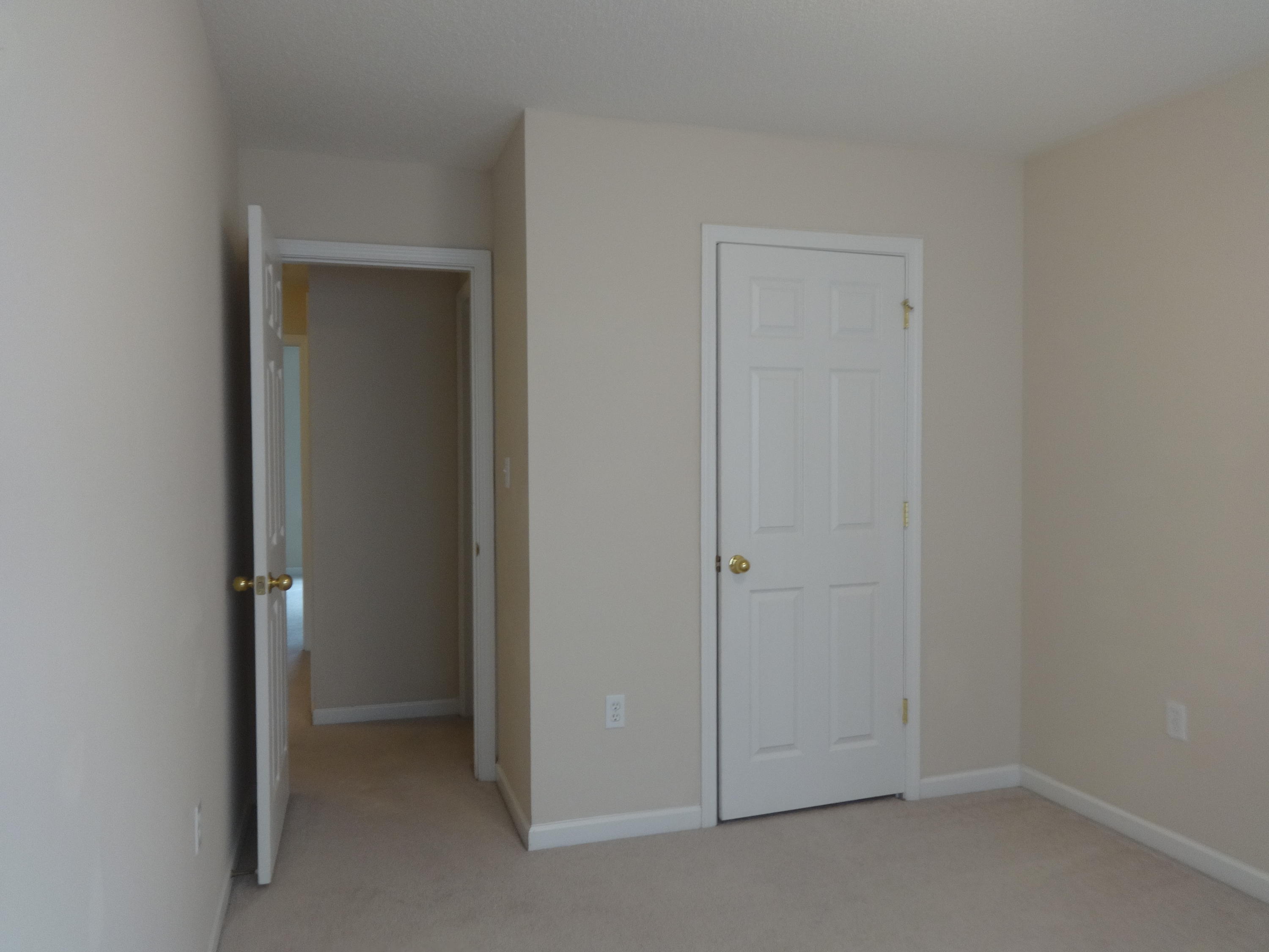 ROLLING PINES - Residential Lease