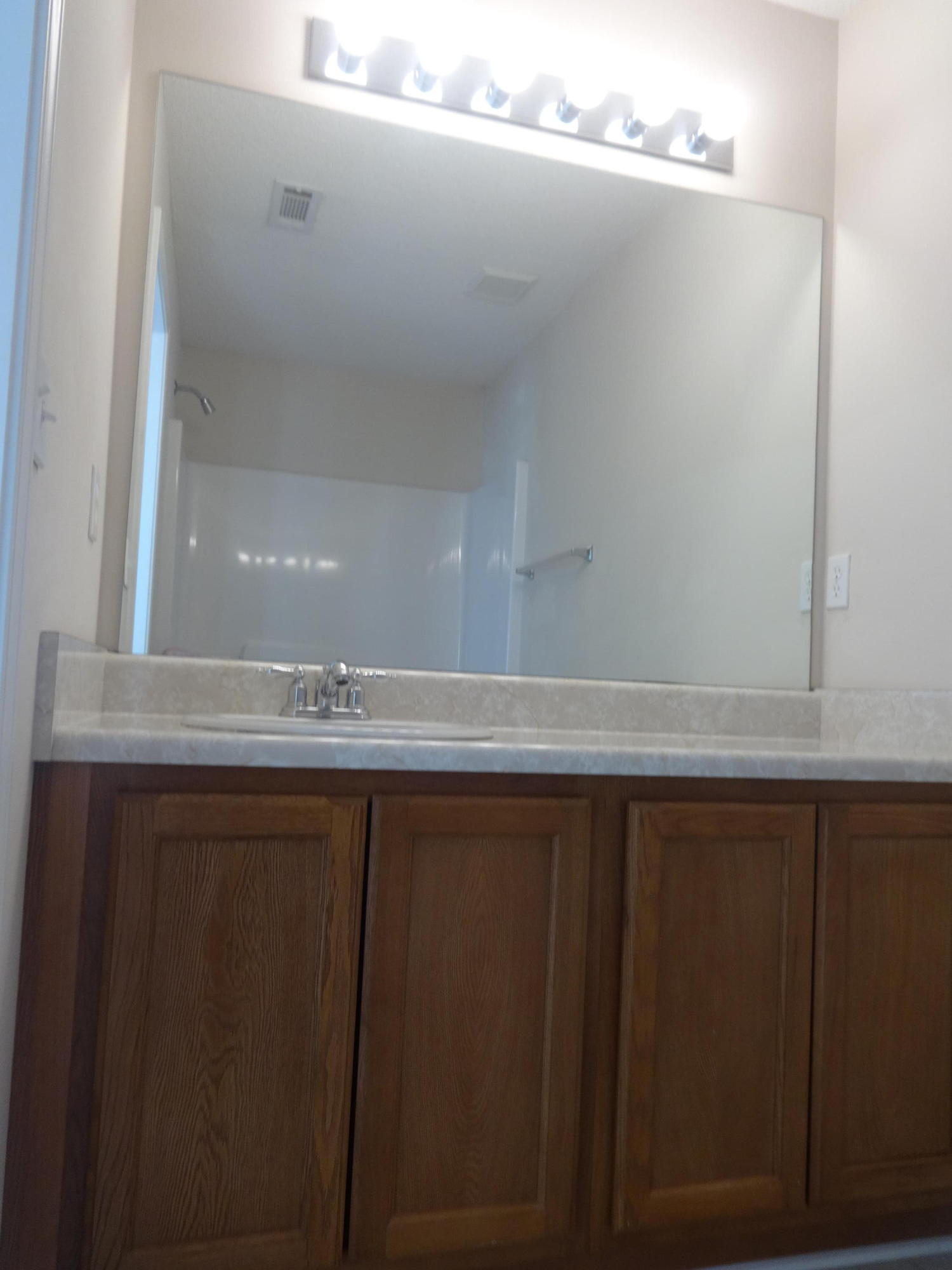 ROLLING PINES - Residential Lease