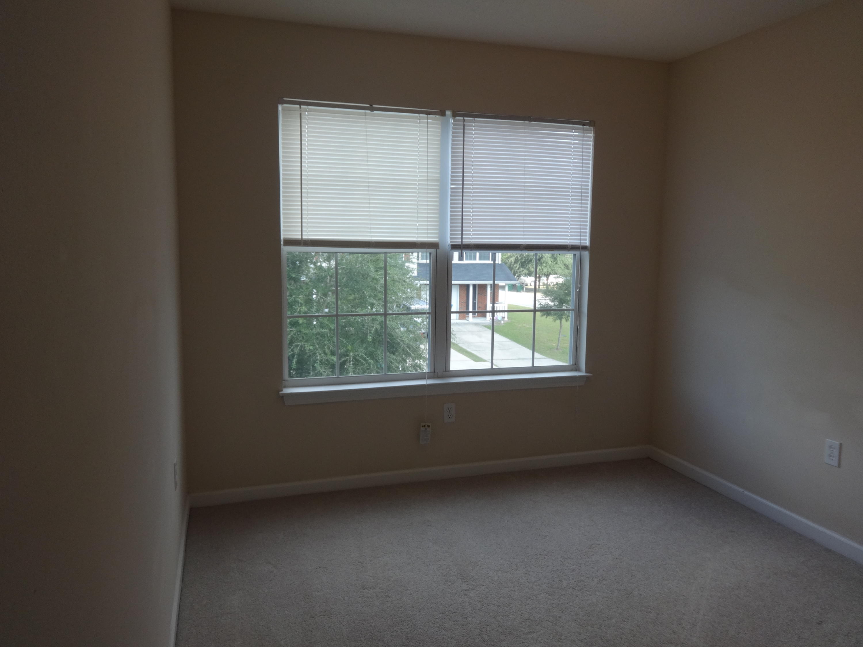 ROLLING PINES - Residential Lease