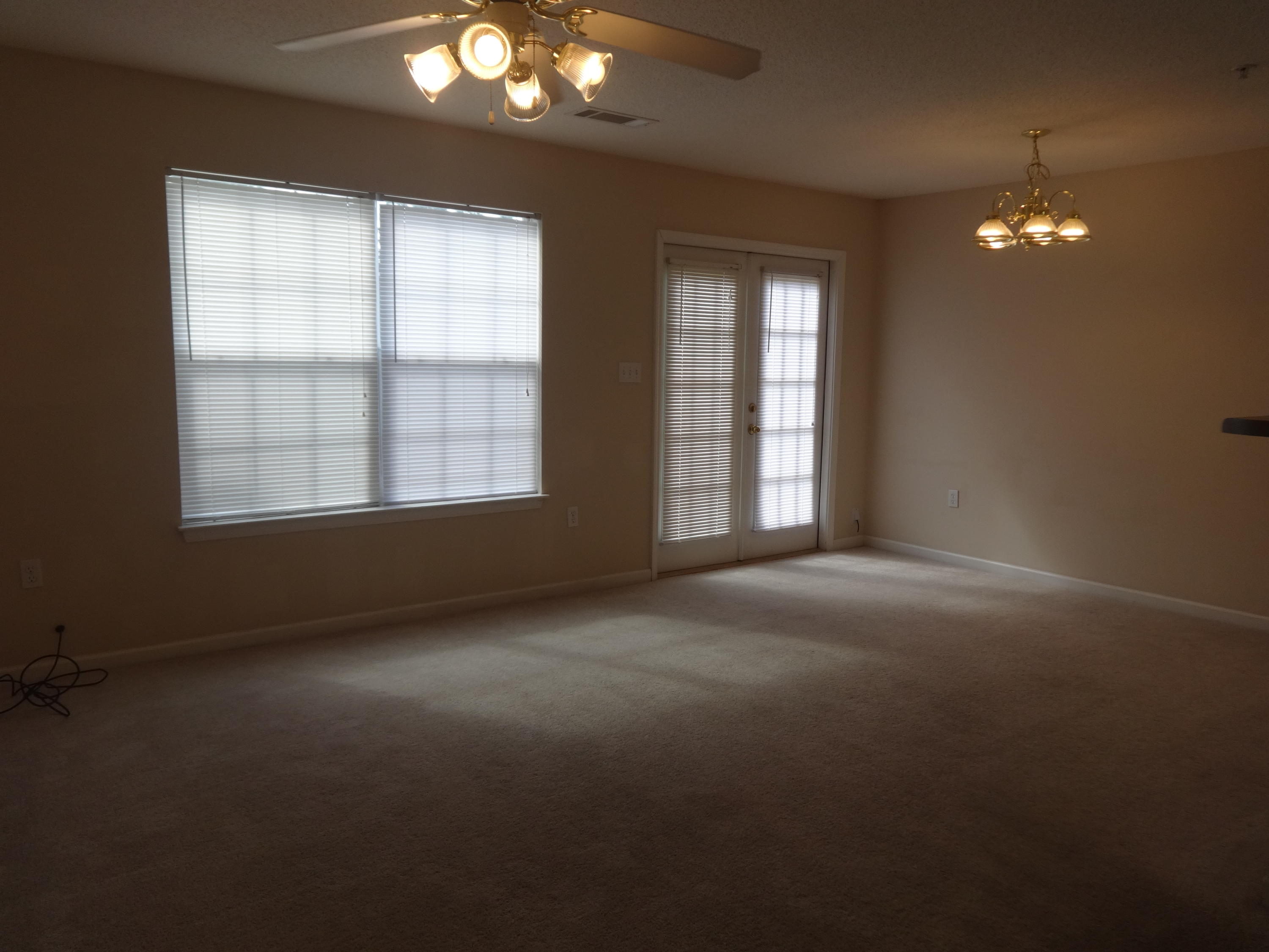 ROLLING PINES - Residential Lease