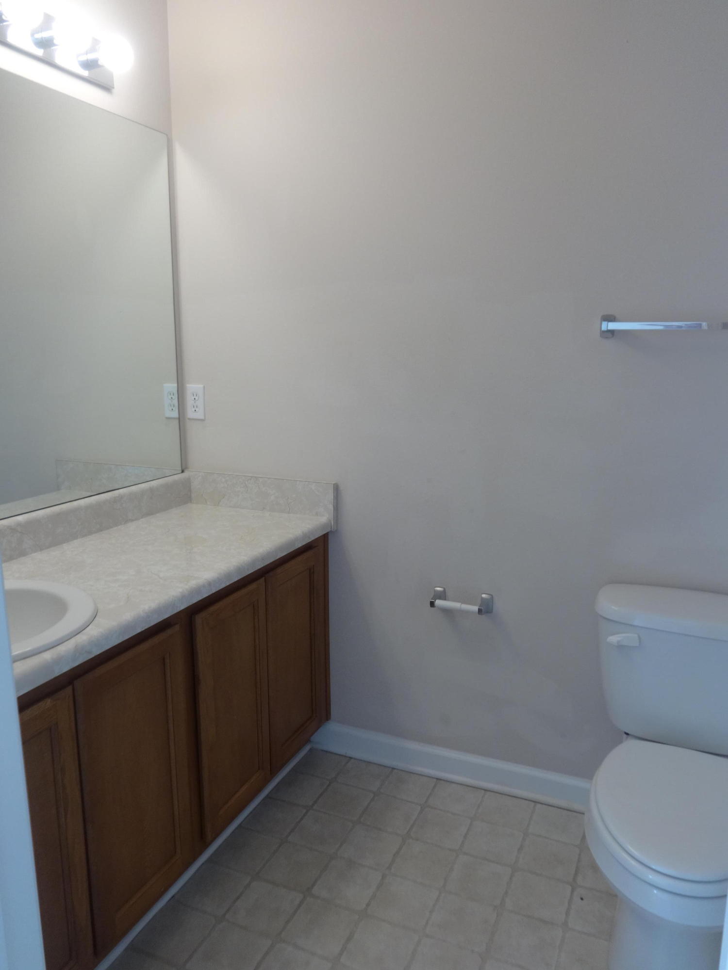 ROLLING PINES - Residential Lease