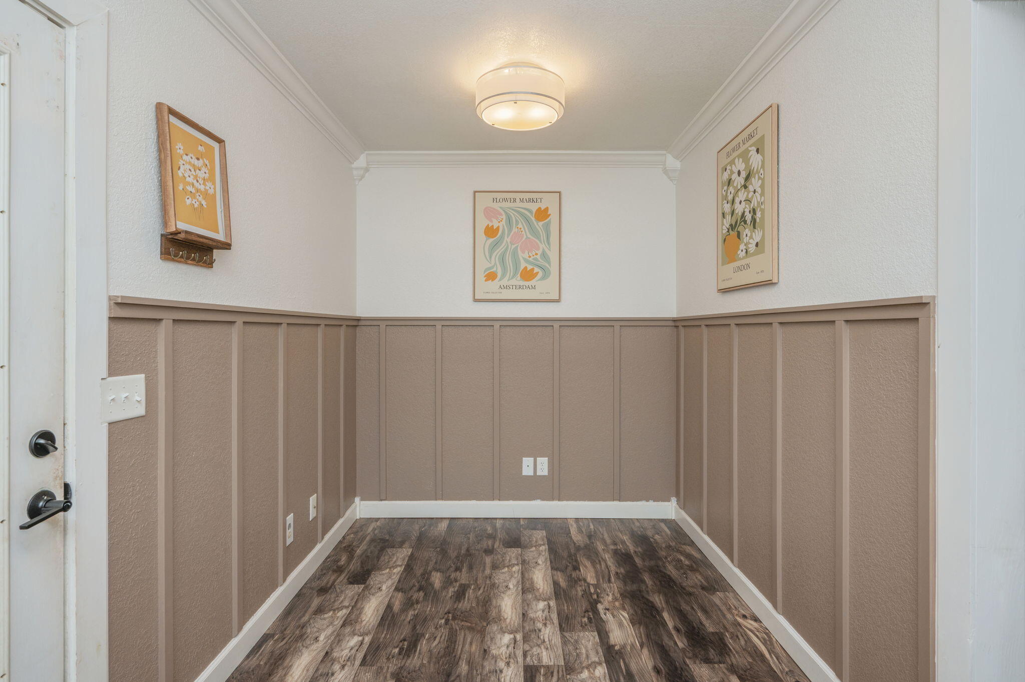 HOLLY HILLS - Residential