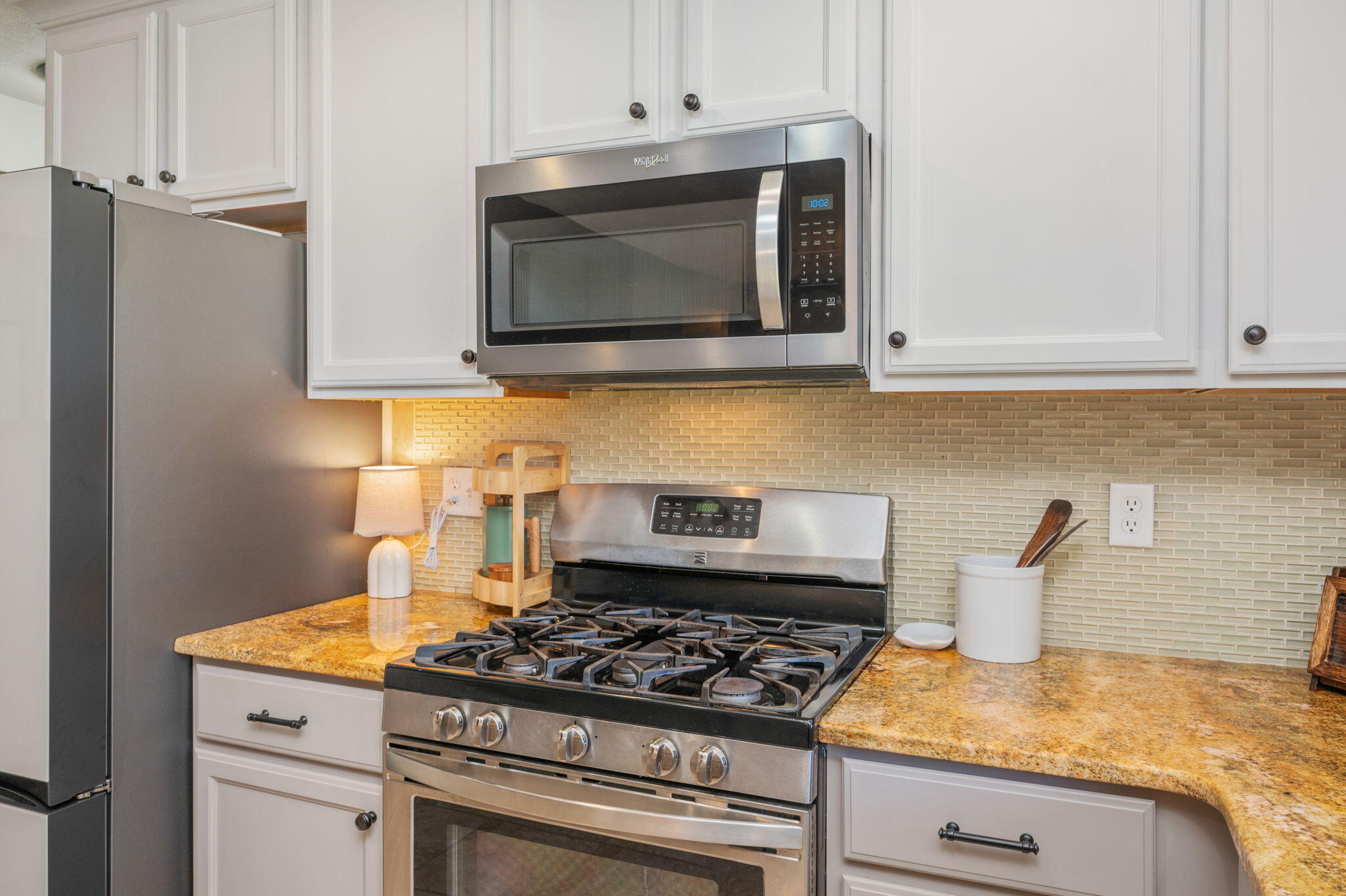 HOLLY HILLS - Residential