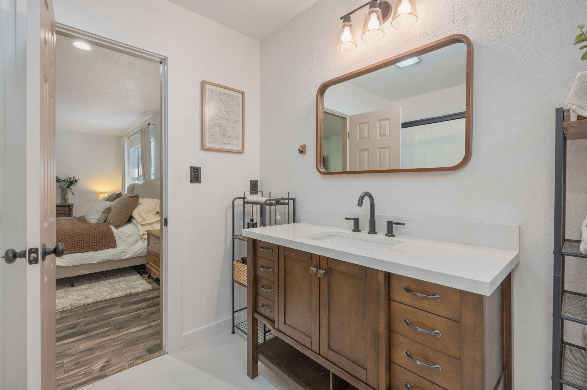 HOLLY HILLS - Residential