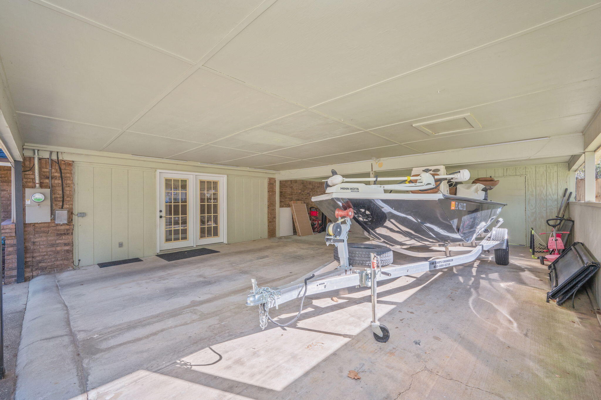 HOLLY HILLS - Residential