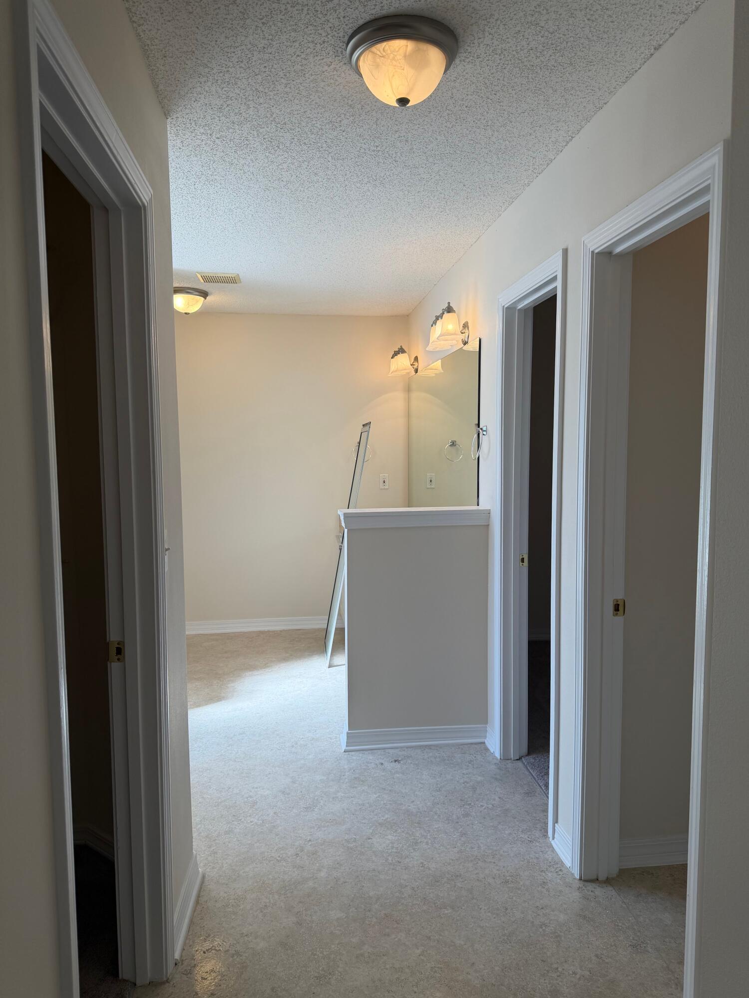 SHADOW OAK S/D - Residential Lease