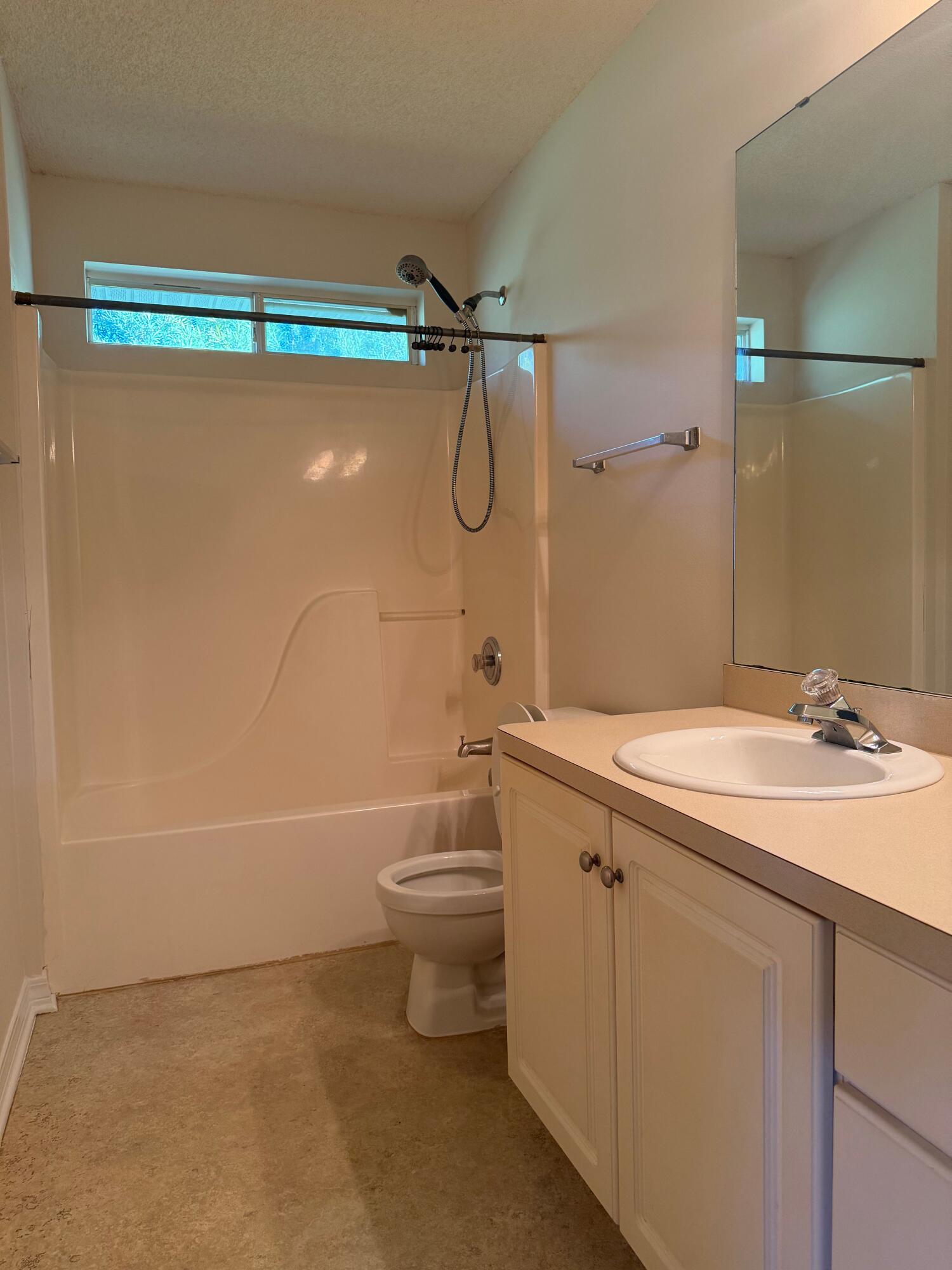 SHADOW OAK S/D - Residential Lease