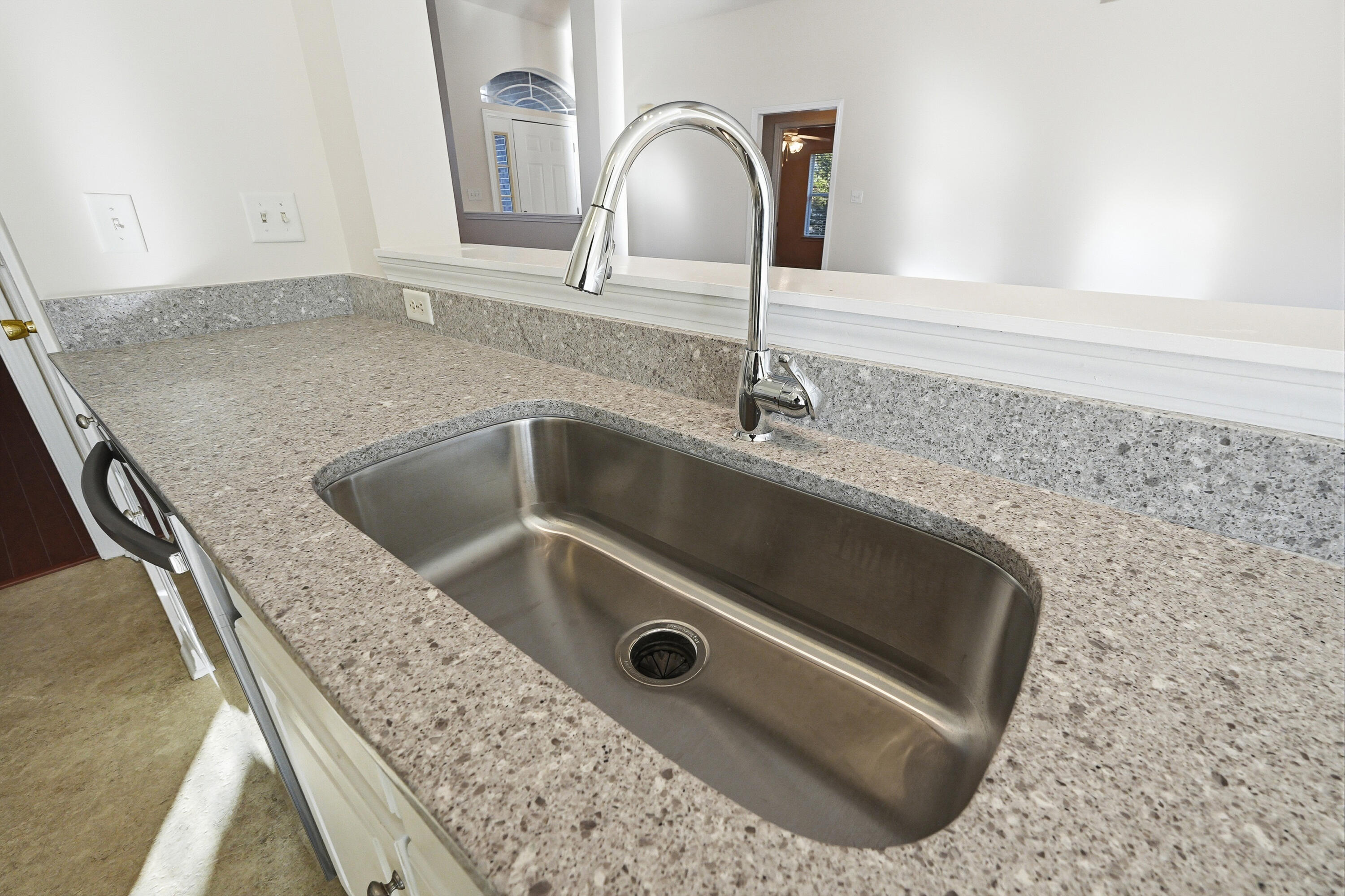 SHADOW OAK S/D - Residential Lease