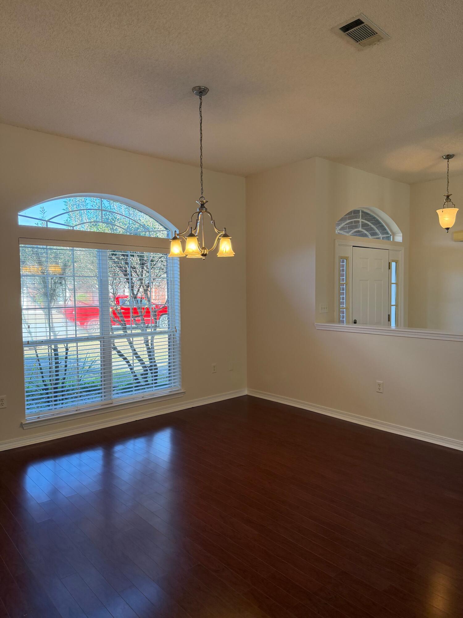 SHADOW OAK S/D - Residential Lease