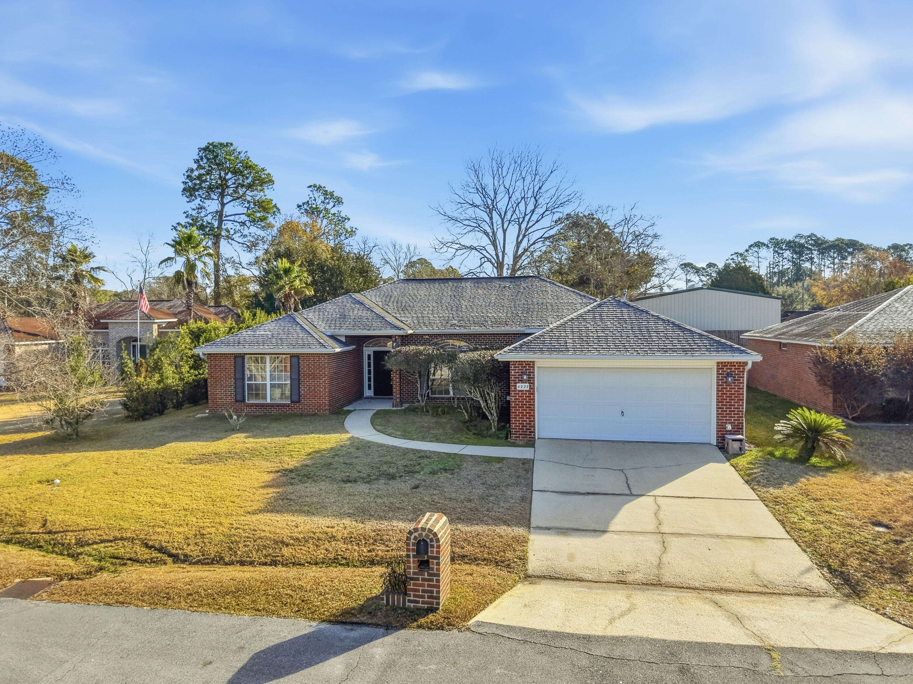 SHADOW OAK S/D - Residential Lease