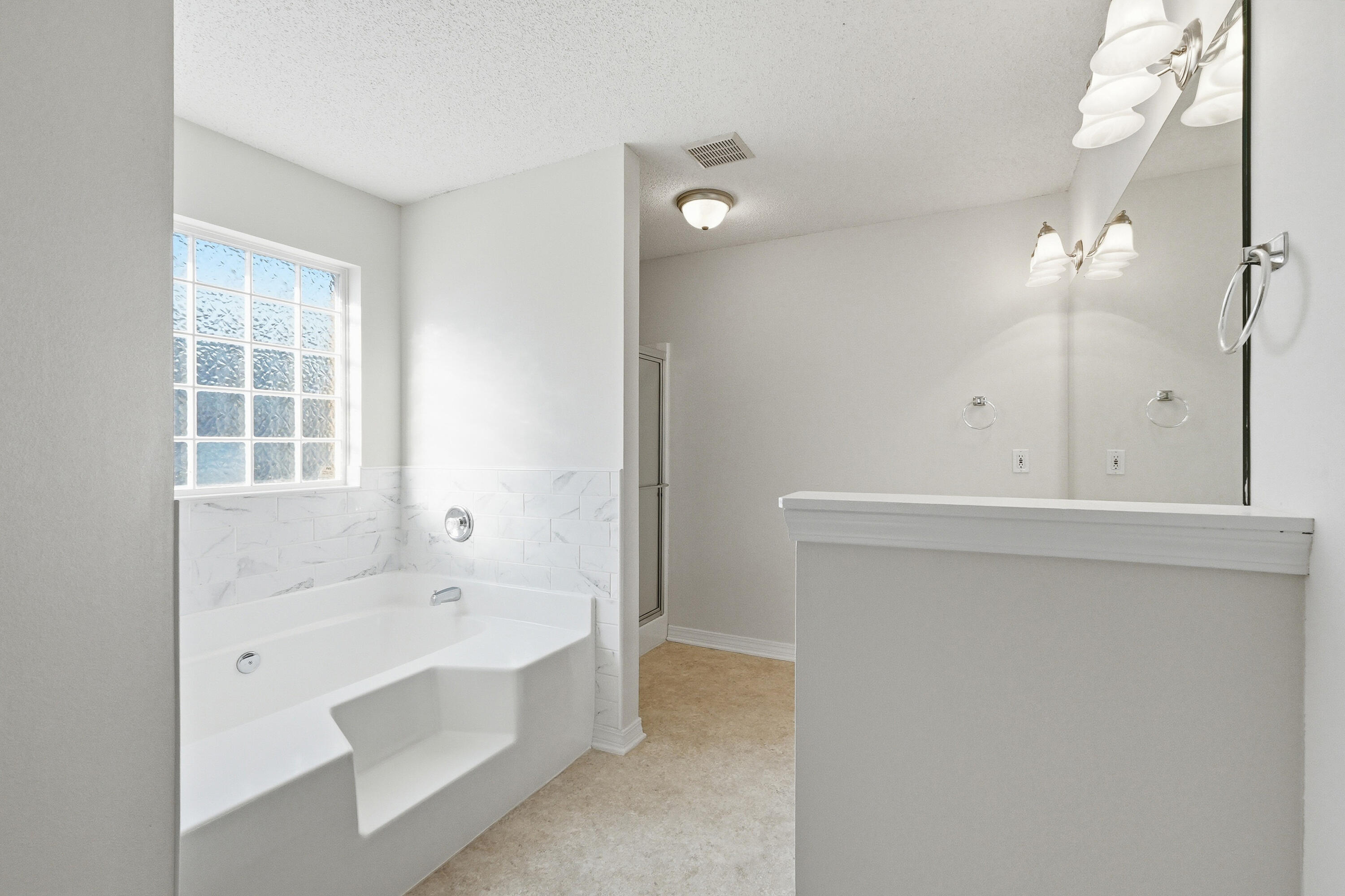 SHADOW OAK S/D - Residential Lease