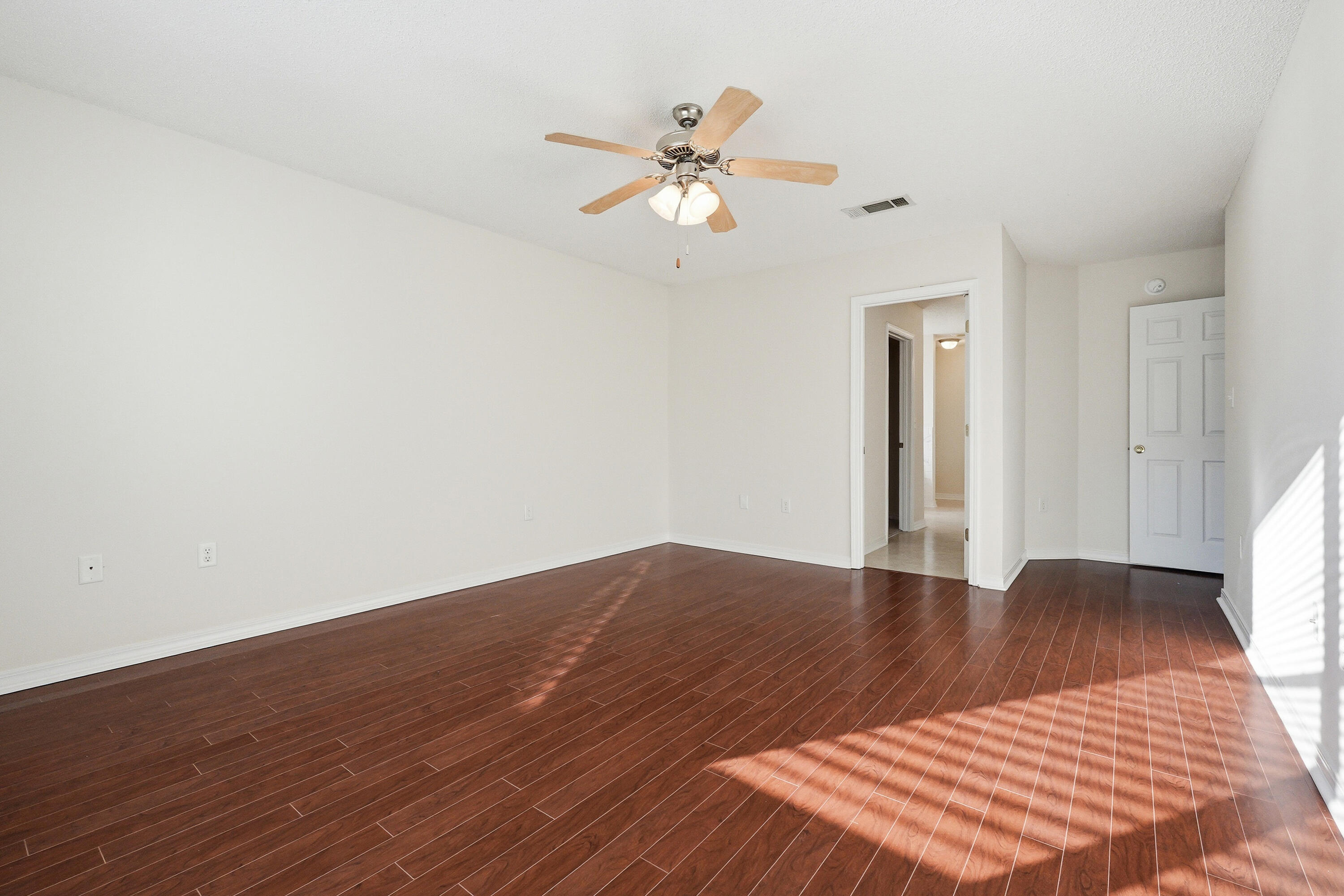 SHADOW OAK S/D - Residential Lease