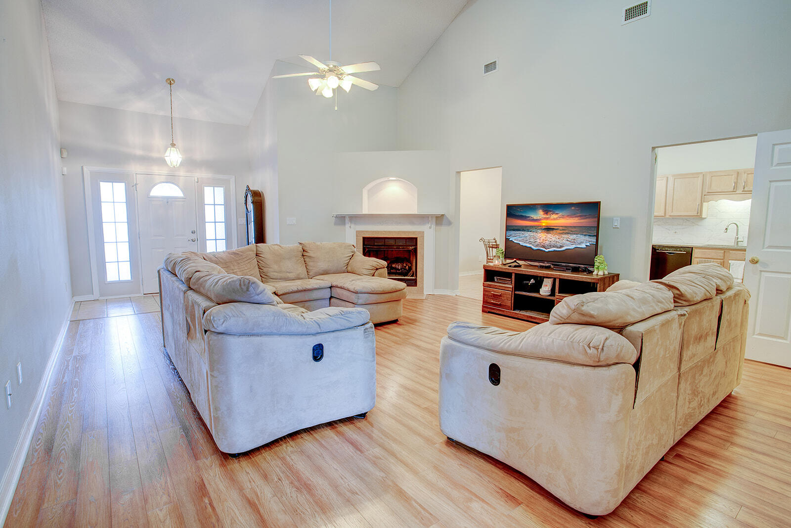 NORTH RIDGE GARDENS - Residential