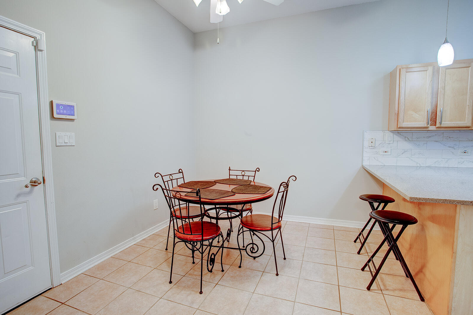 NORTH RIDGE GARDENS - Residential