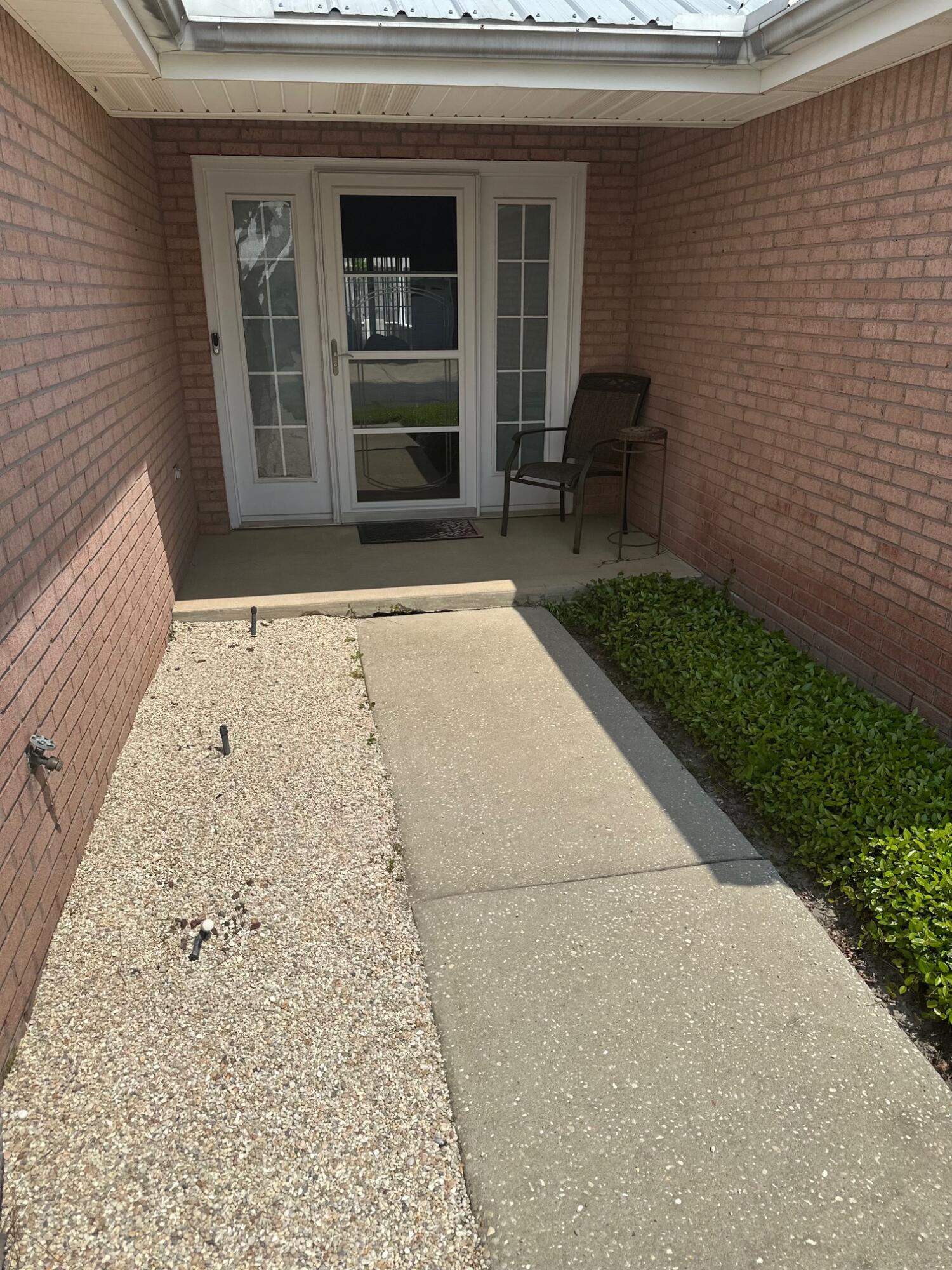 NORTH RIDGE GARDENS - Residential