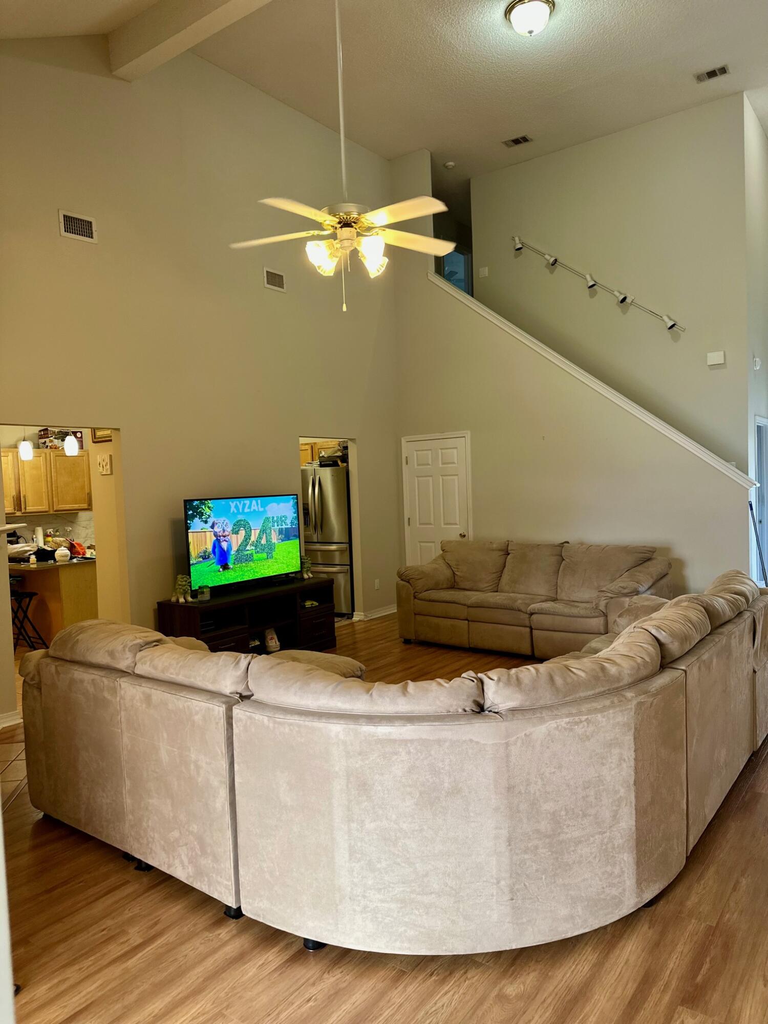 NORTH RIDGE GARDENS - Residential