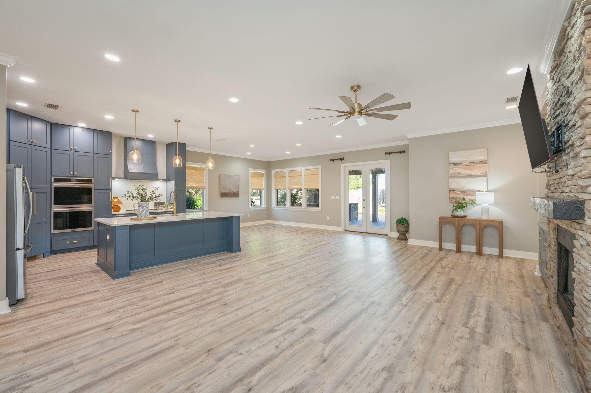 MAGNOLIA WOODS - Residential