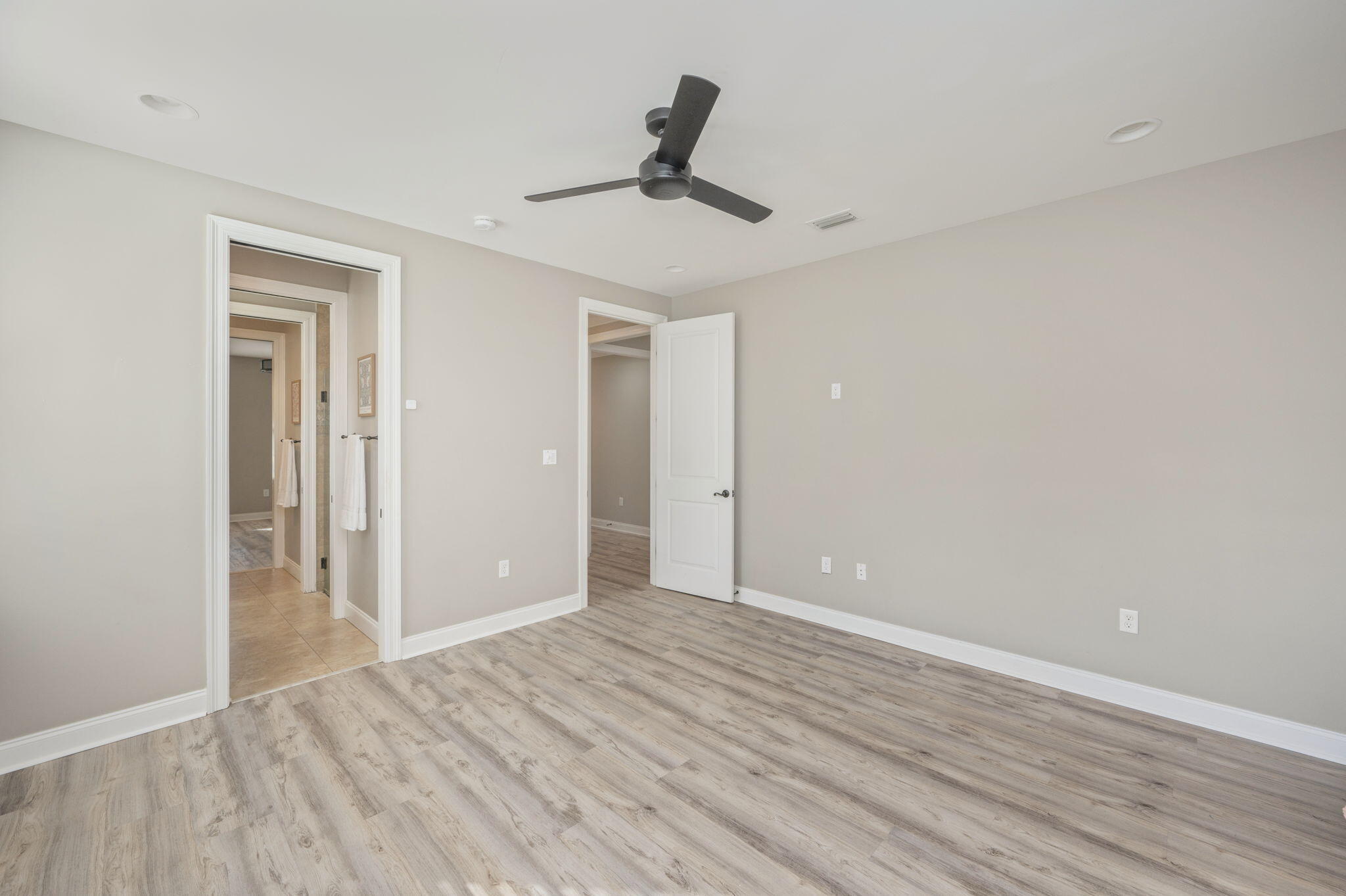 MAGNOLIA WOODS - Residential