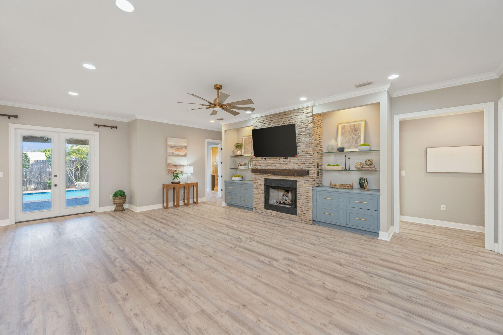 MAGNOLIA WOODS - Residential