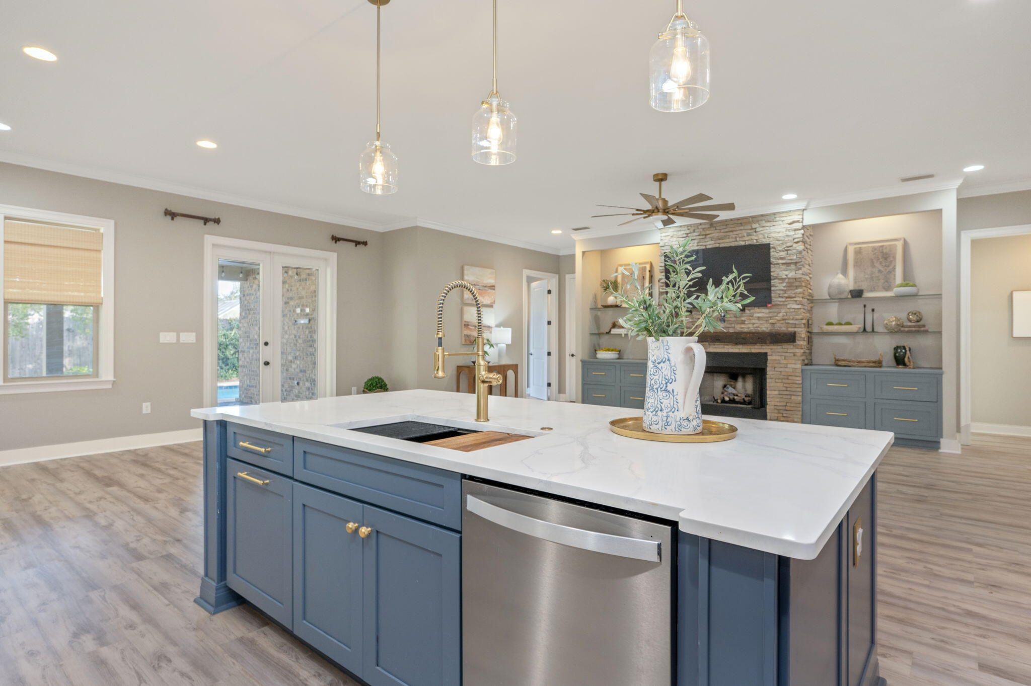 MAGNOLIA WOODS - Residential