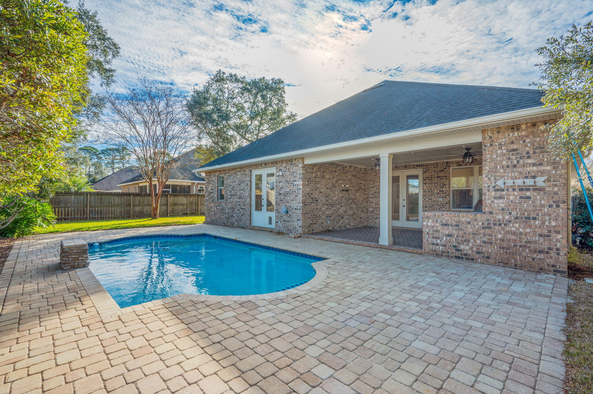 MAGNOLIA WOODS - Residential