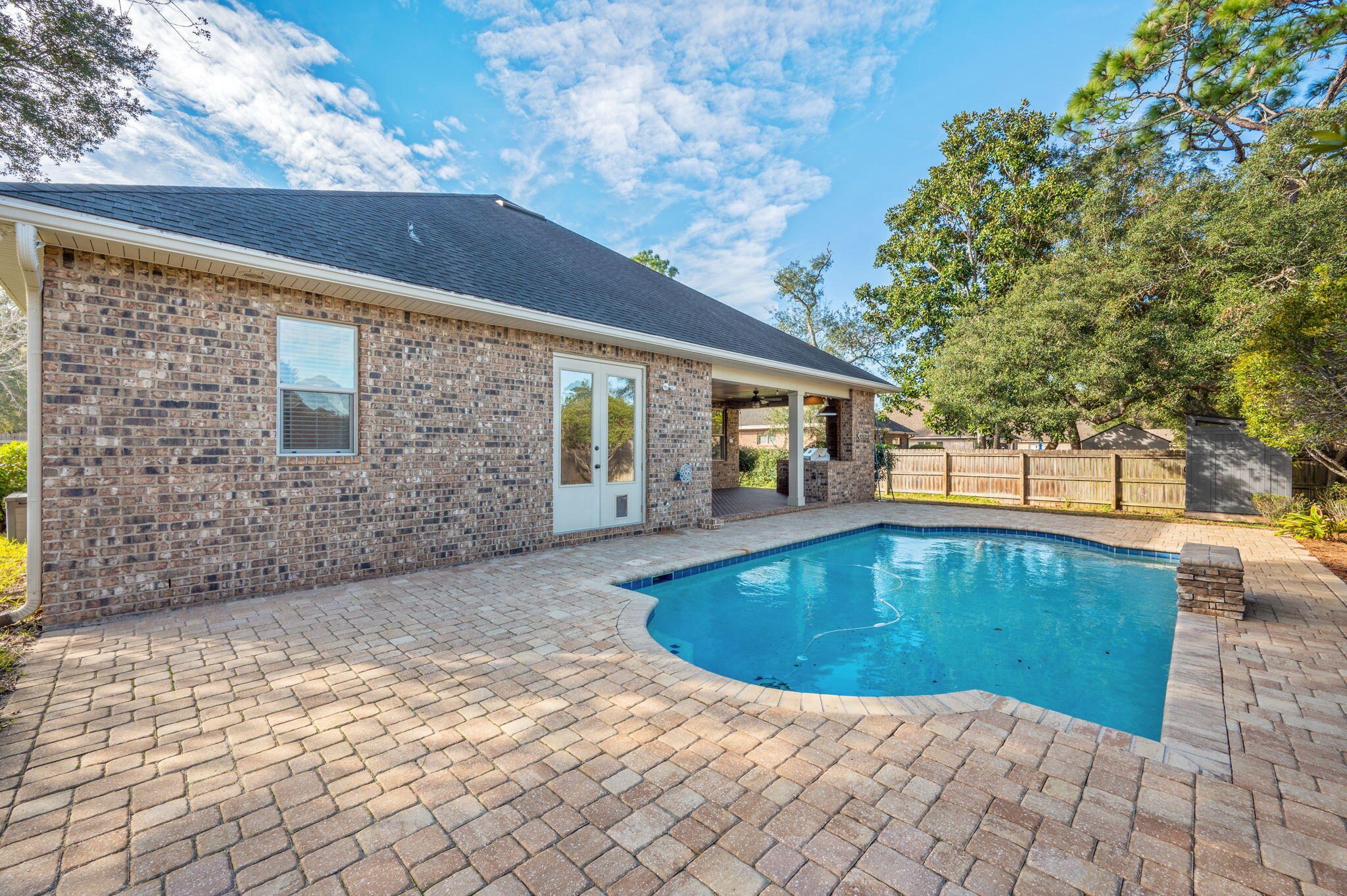 MAGNOLIA WOODS - Residential