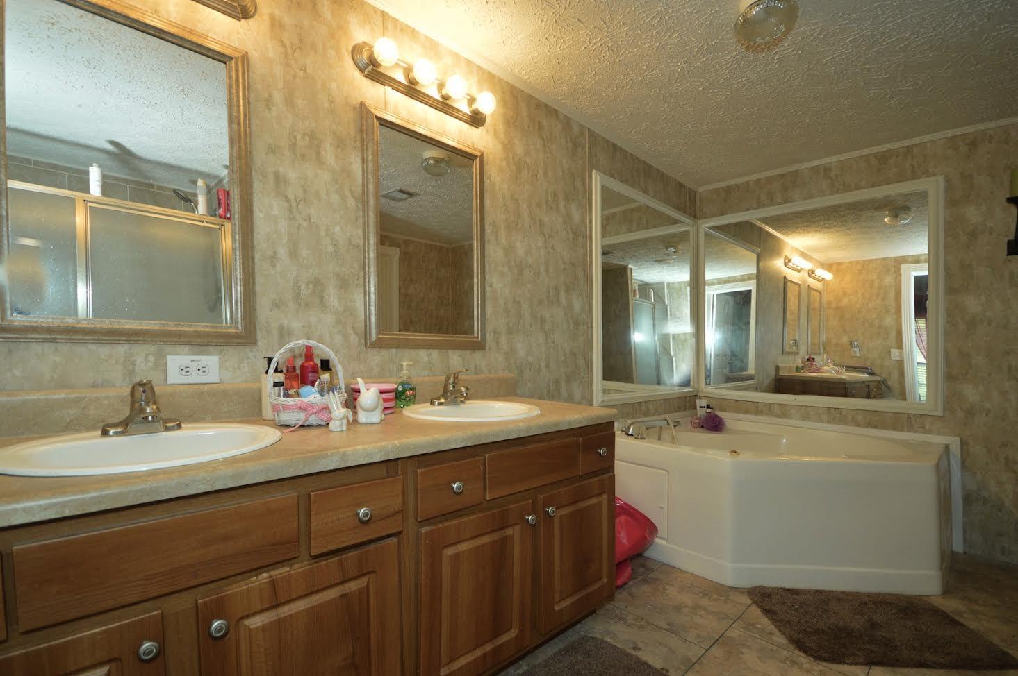 country - Residential