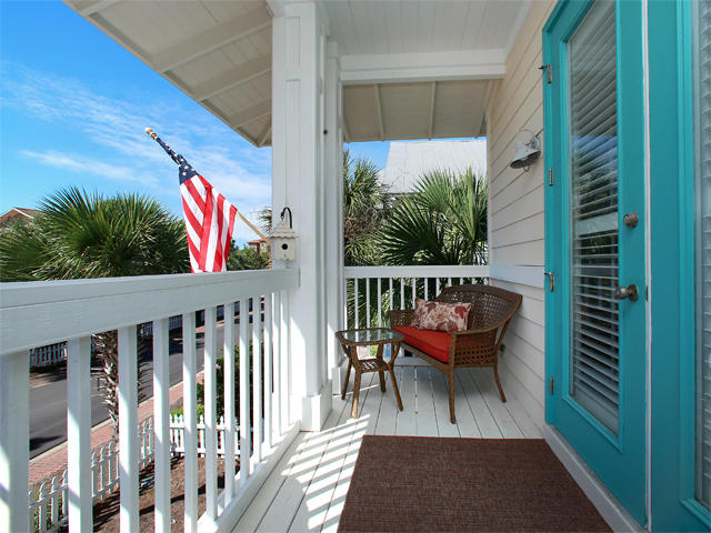 CASSINE VILLAGE - Residential