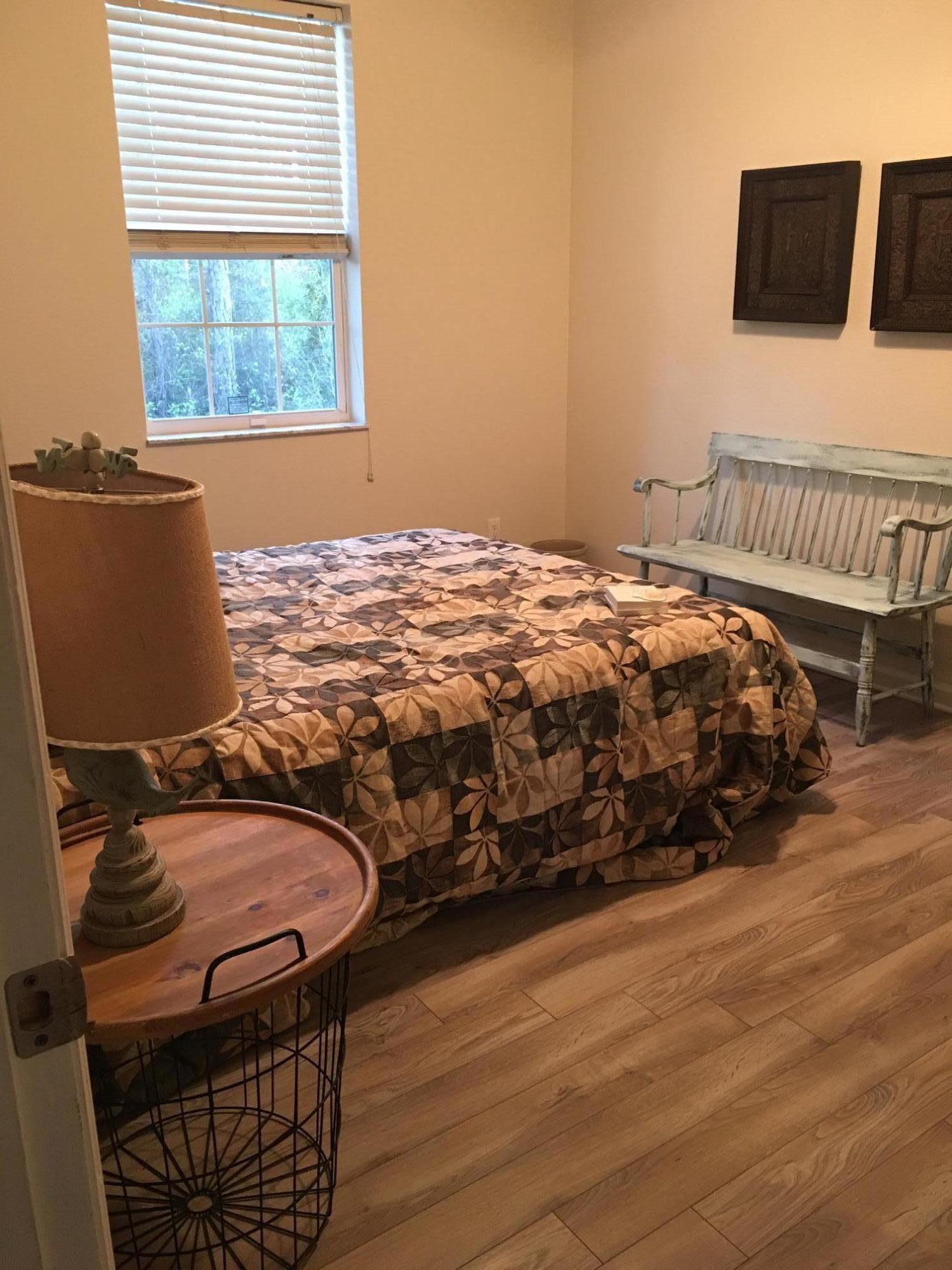 TOWN OF SANTA ROSA - Residential